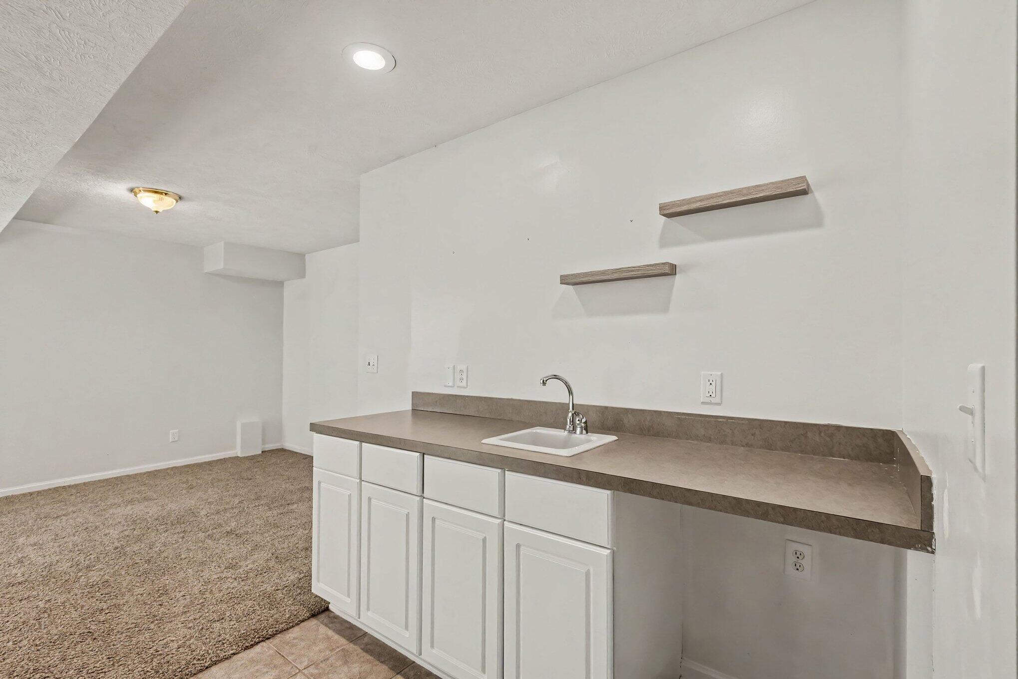 571 Pine Water Way Holland MI 49424
