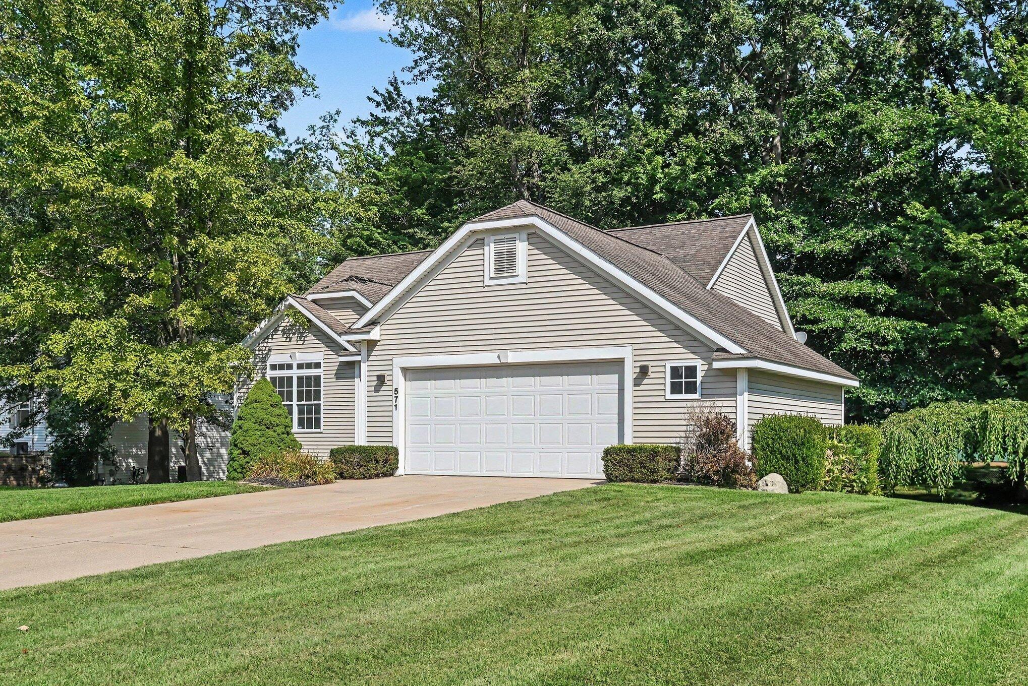 571 Pine Water Way Holland MI 49424