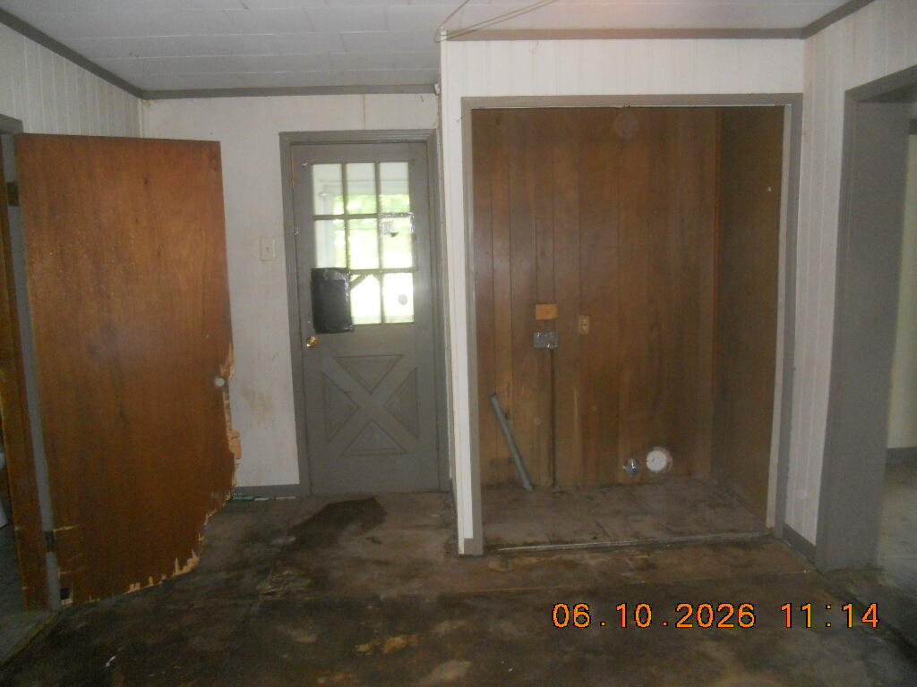 5616 118th Avenue Fennville MI 49408