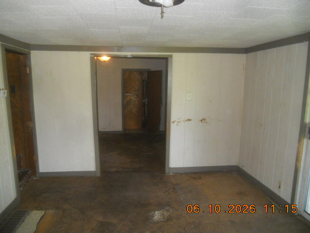 5616 118th Avenue Fennville MI 49408