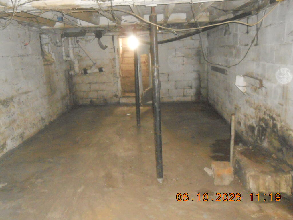 5616 118th Avenue Fennville MI 49408