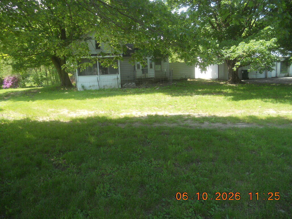 5616 118th Avenue Fennville MI 49408