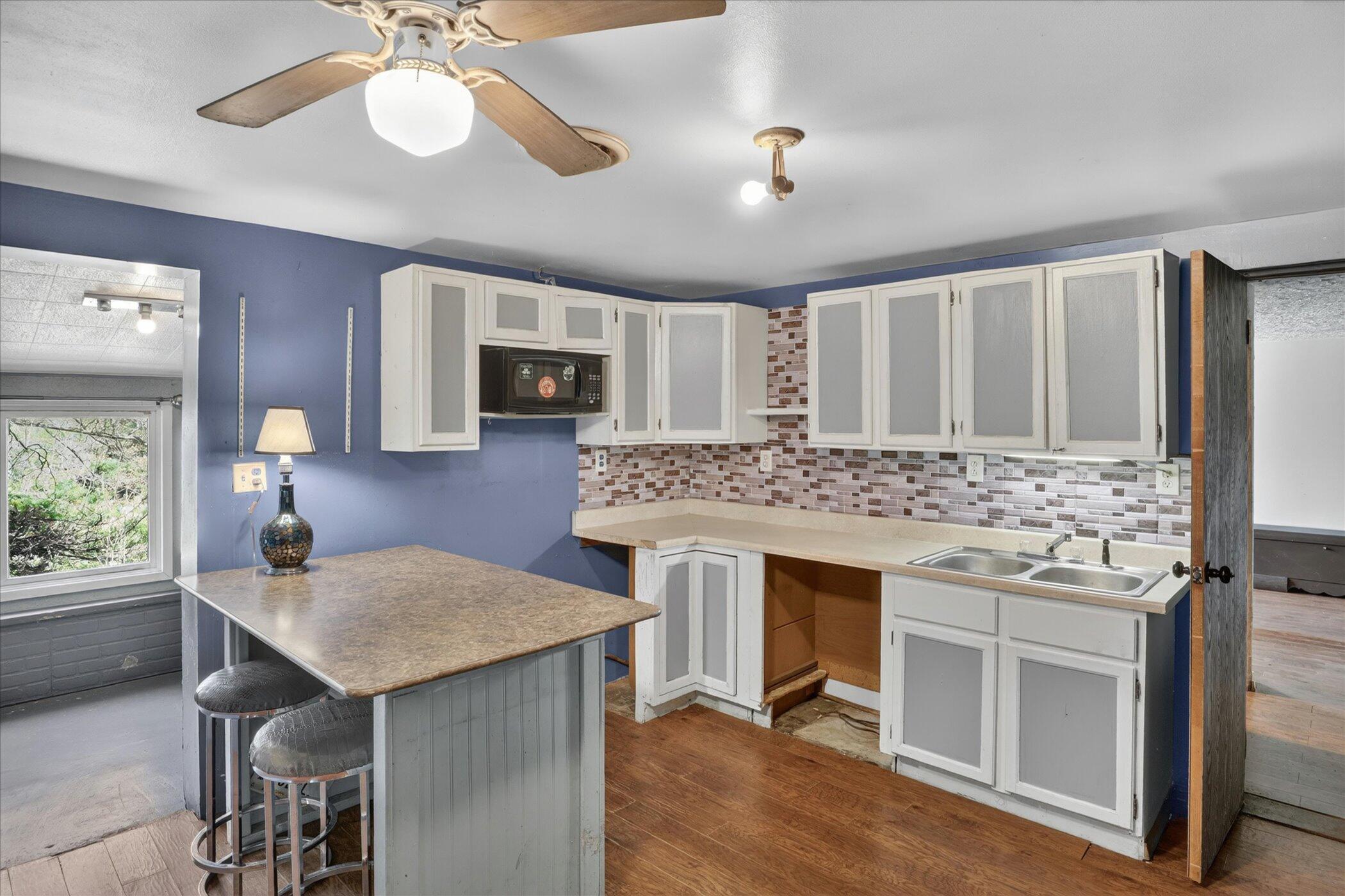 56447 Twin Lakes Road Cassopolis MI 49031