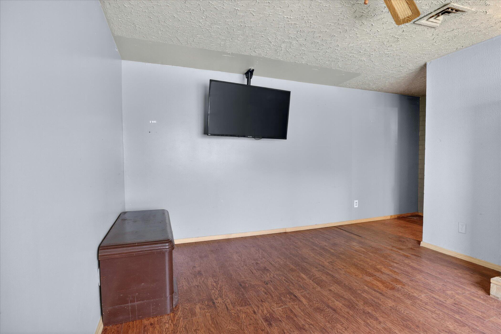 56447 Twin Lakes Road Cassopolis MI 49031