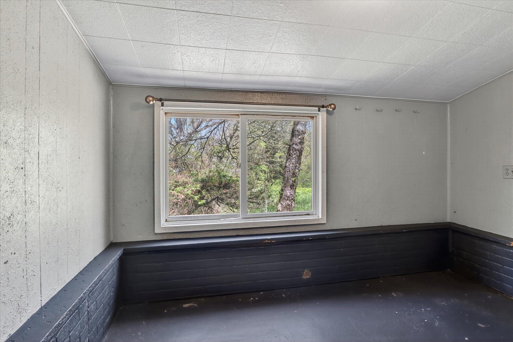 56447 Twin Lakes Road Cassopolis MI 49031