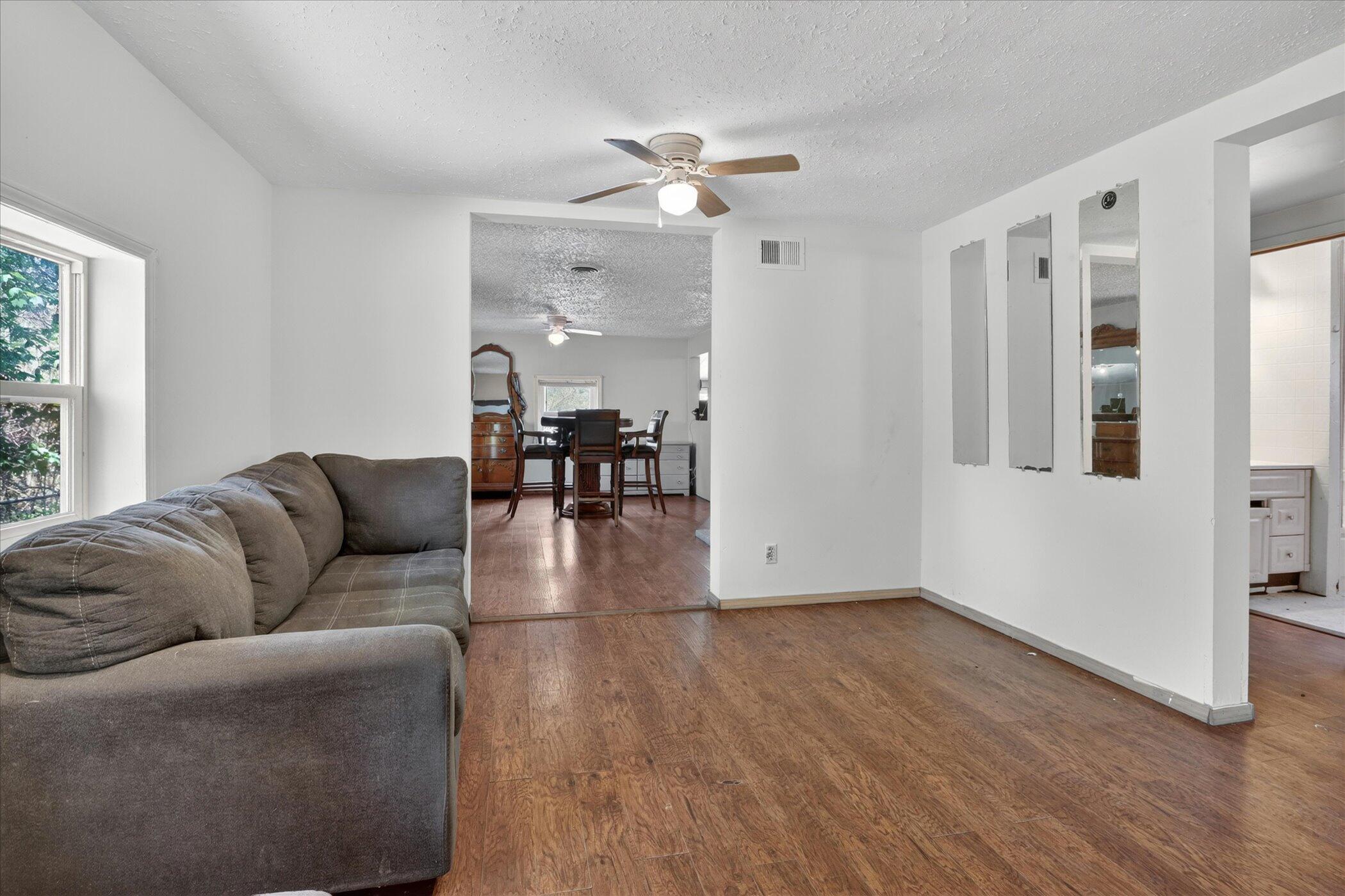 56447 Twin Lakes Road Cassopolis MI 49031