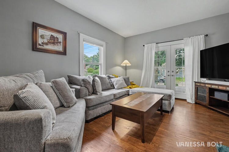 2561 Belfast Avenue SE Grand Rapids MI 49507