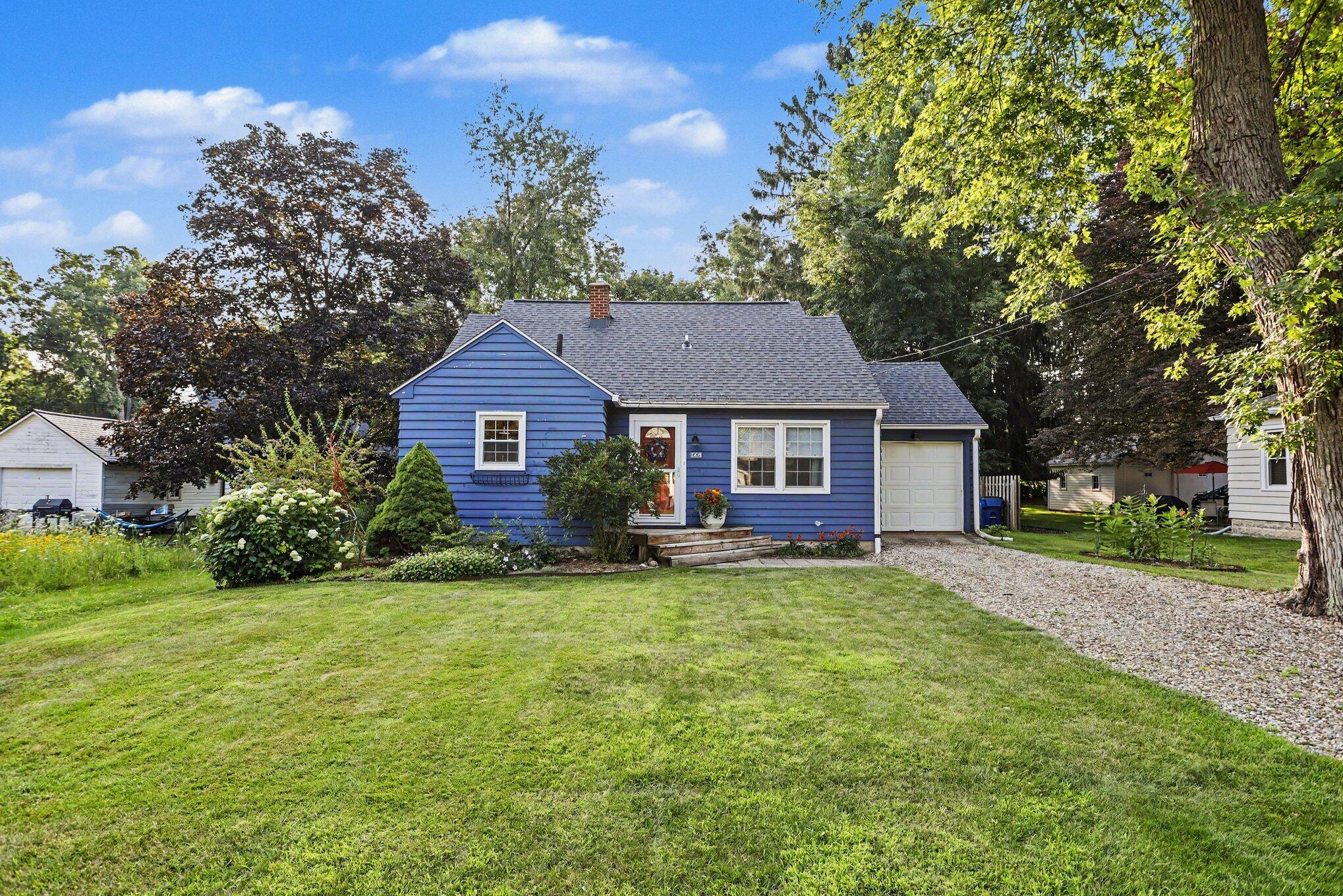 1418 Pinehurst Boulevard Kalamazoo MI 49006