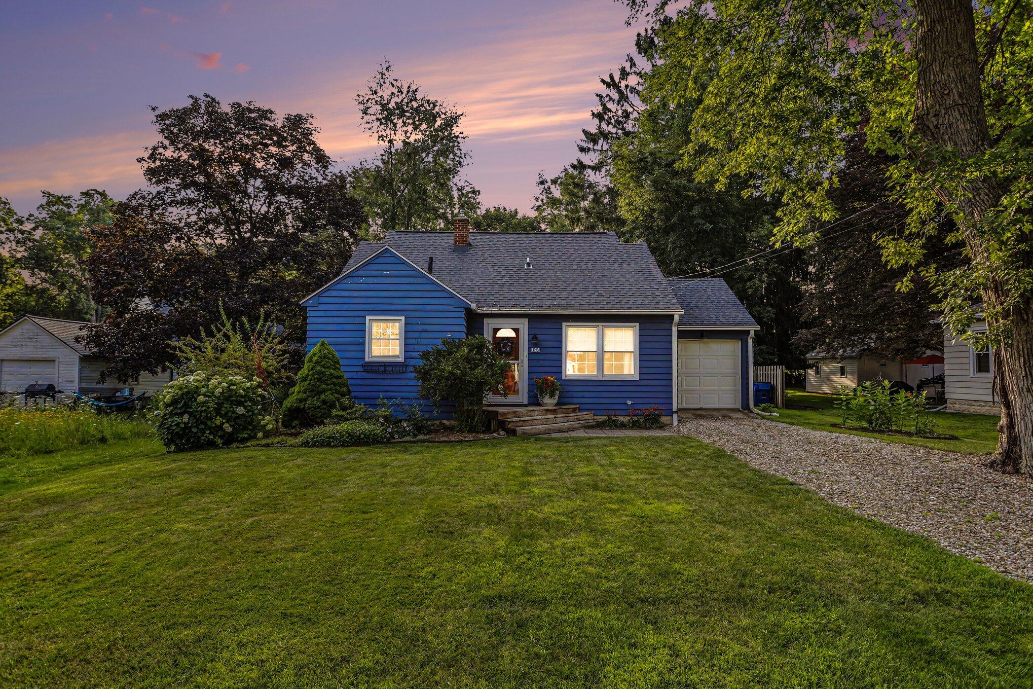 1418 Pinehurst Boulevard Kalamazoo MI 49006