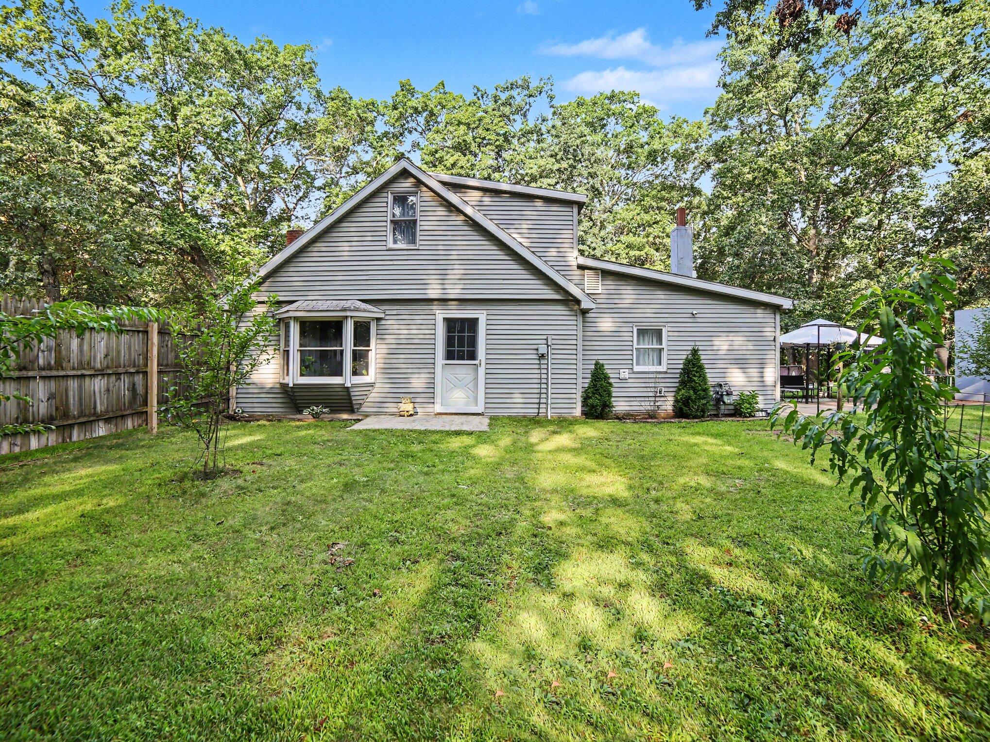 5690 White Road Muskegon MI 49442