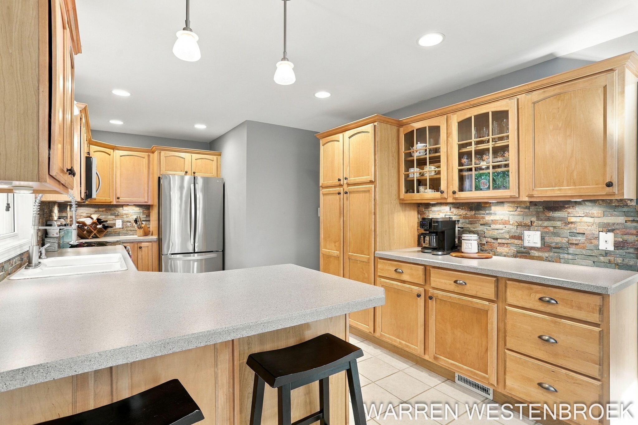 28 E 25th Street Holland MI 49423