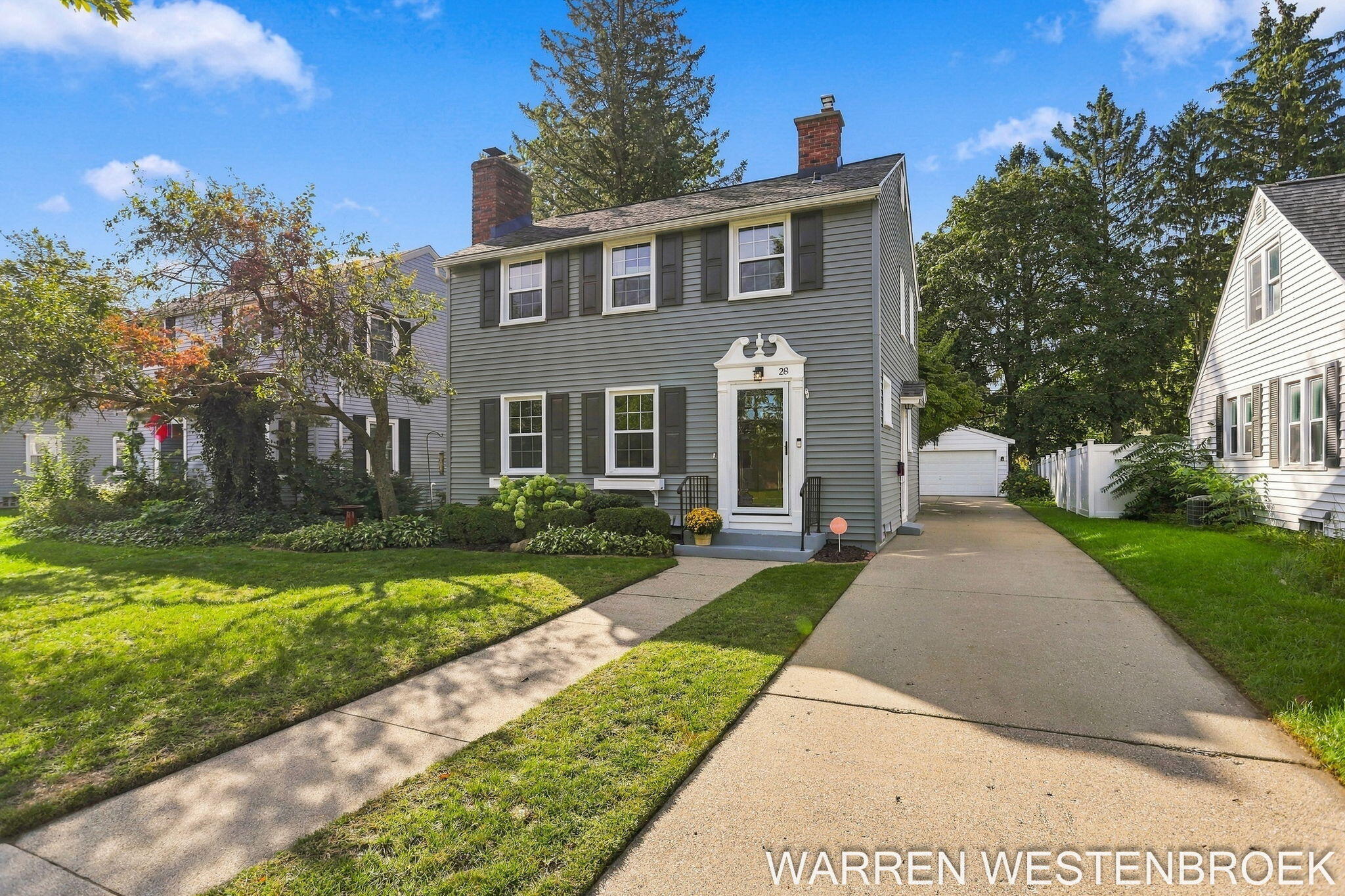 28 E 25th Street Holland MI 49423