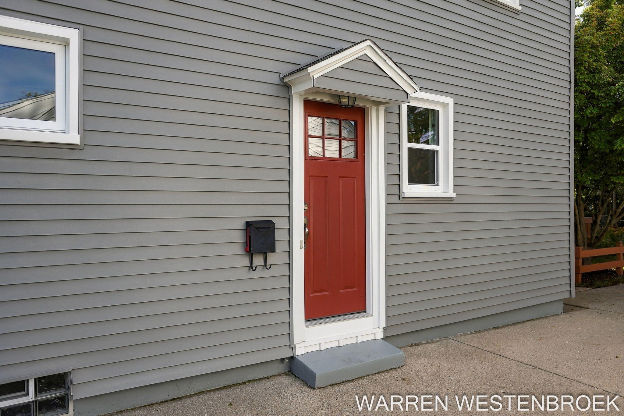 28 E 25th Street Holland MI 49423