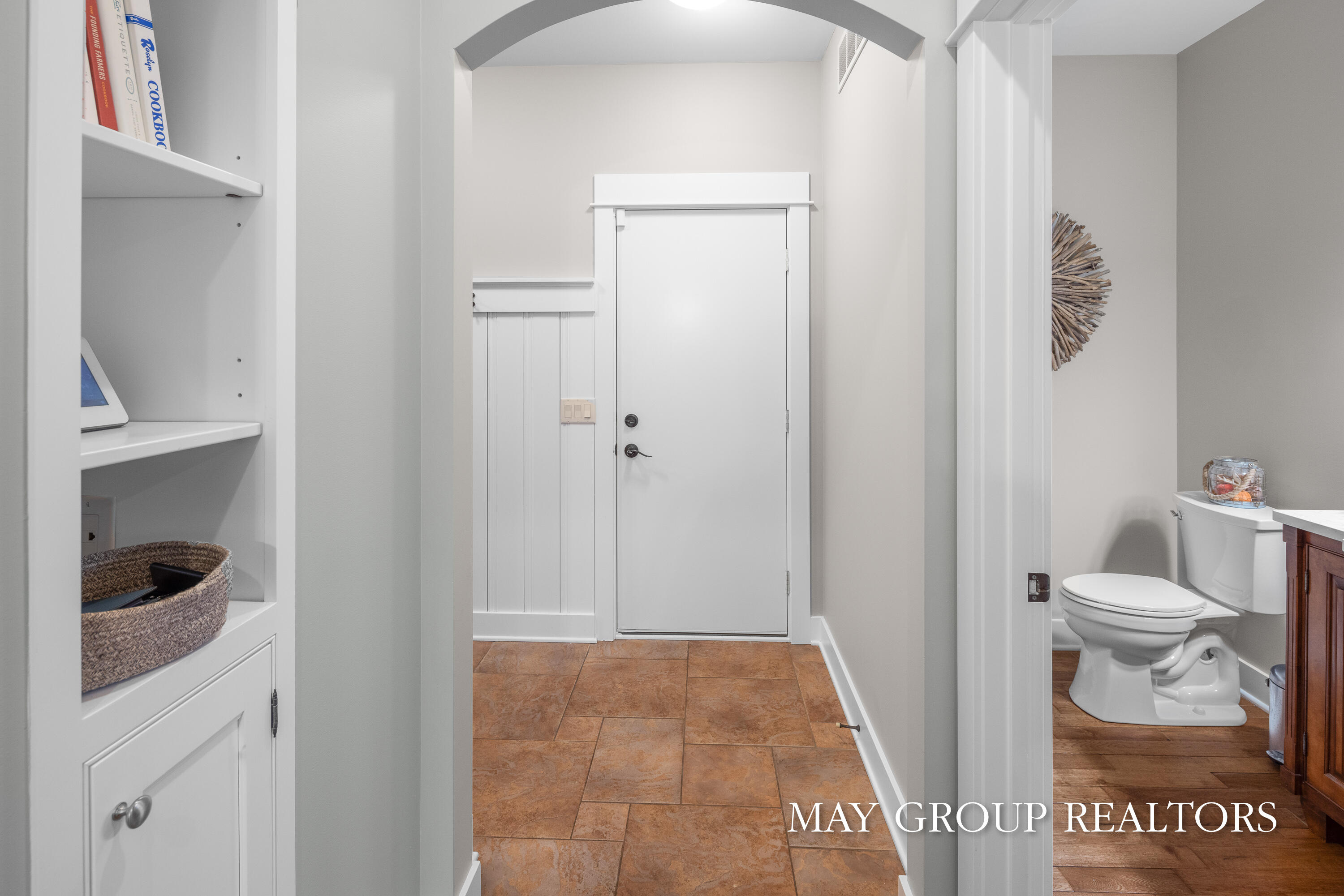 5254 Canyon River Drive NE Ada MI 49301