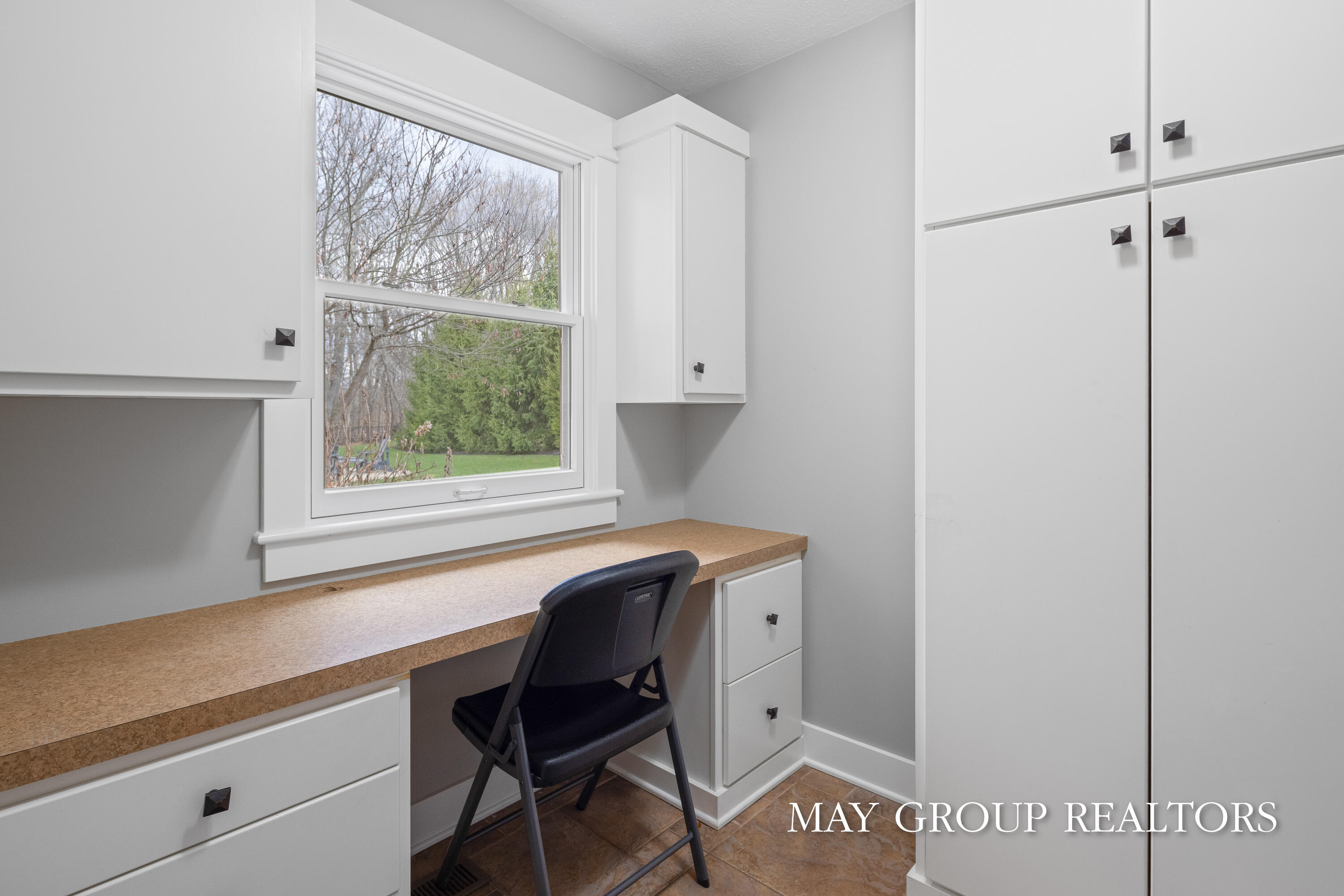 5254 Canyon River Drive NE Ada MI 49301