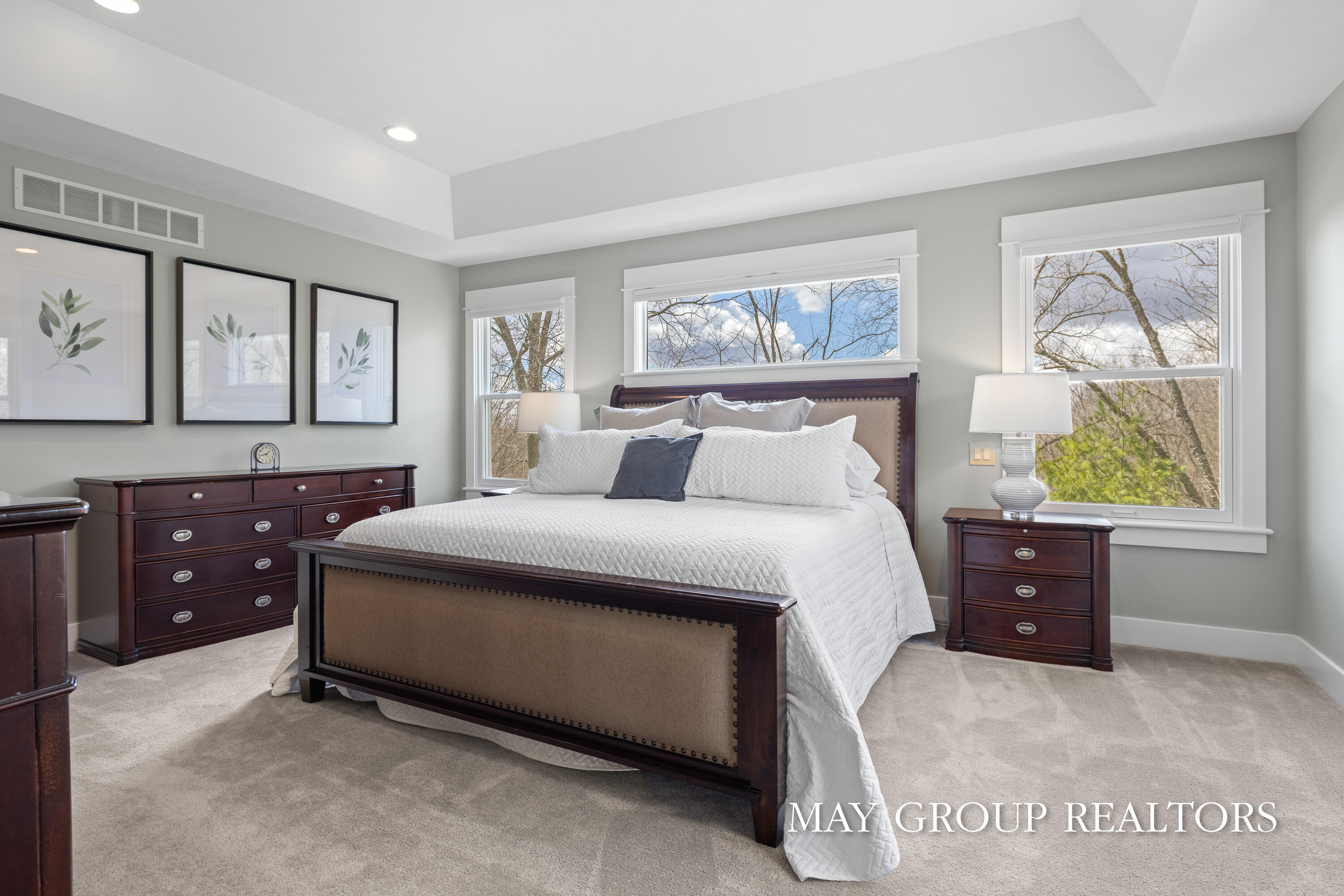 5254 Canyon River Drive NE Ada MI 49301