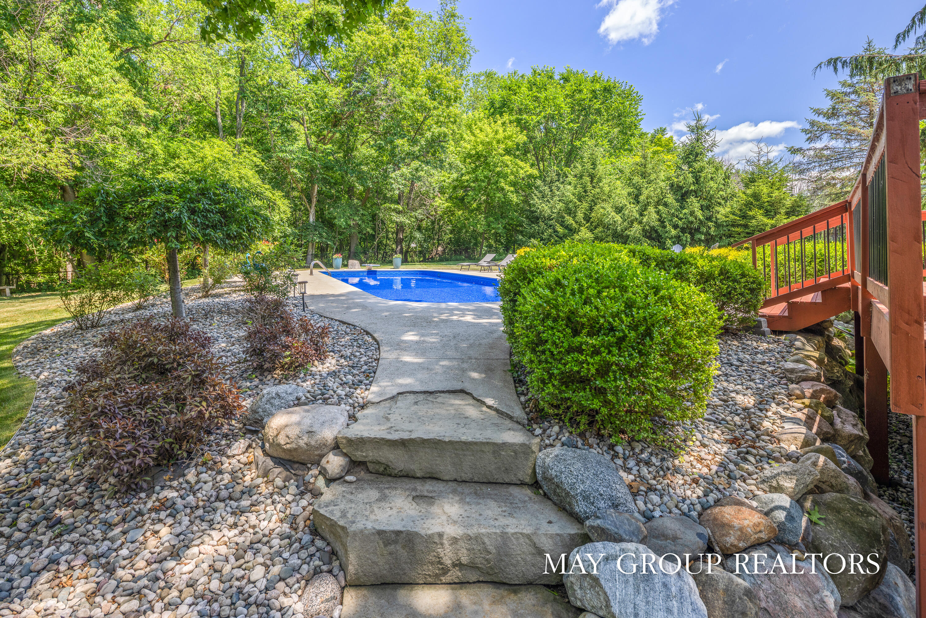 5254 Canyon River Drive NE Ada MI 49301