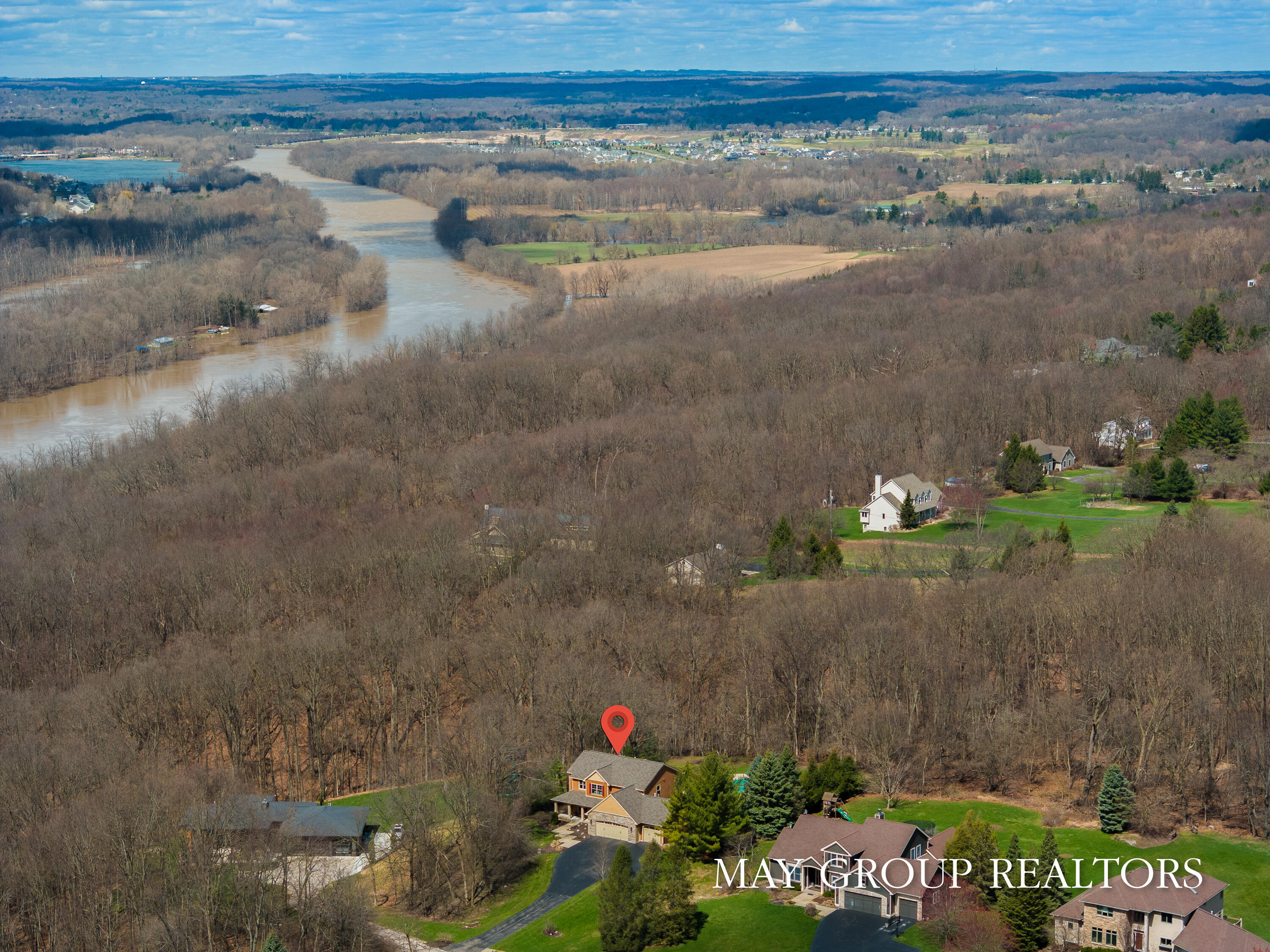 5254 Canyon River Drive NE Ada MI 49301