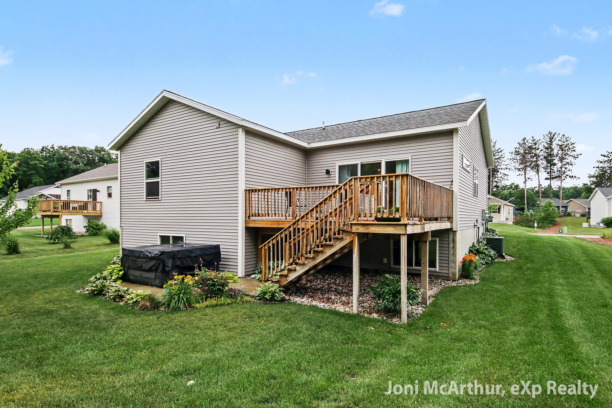 2670 Eagle Ridge Muskegon MI 49444