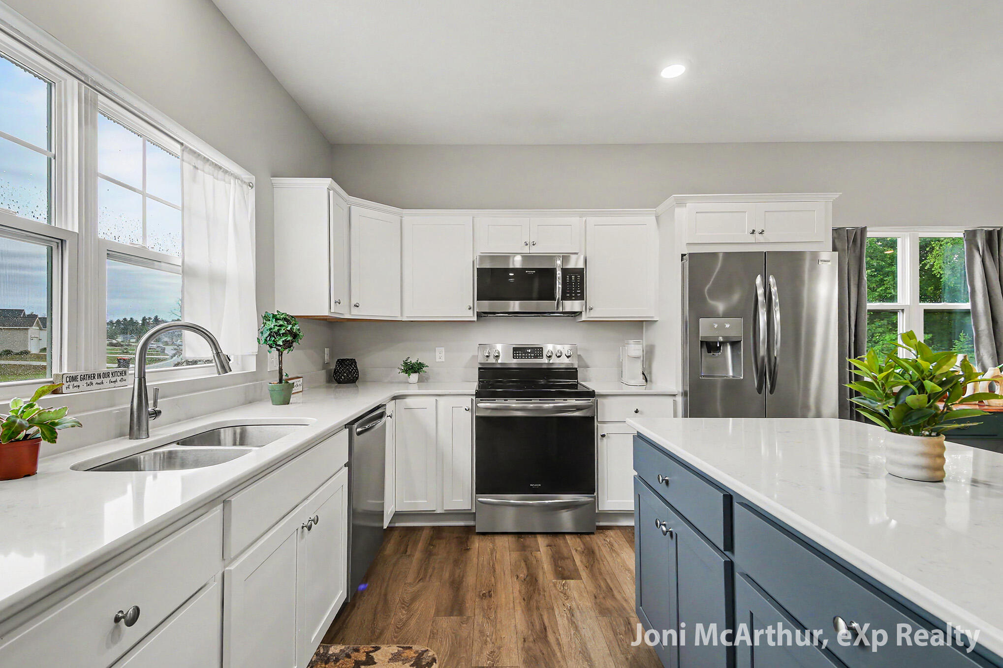 2670 Eagle Ridge Muskegon MI 49444