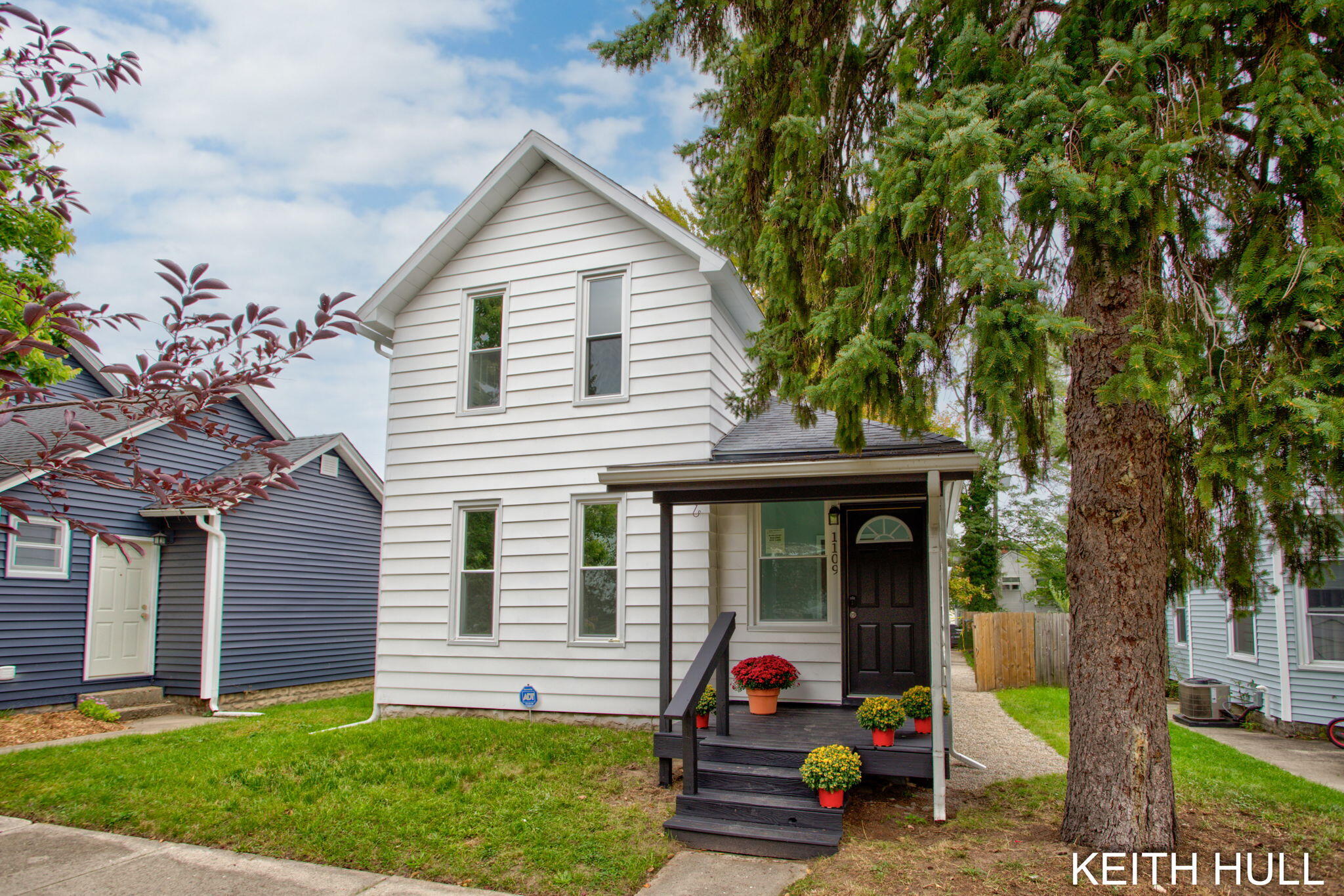 1109 Baldwin Street SE Grand Rapids MI 49506
