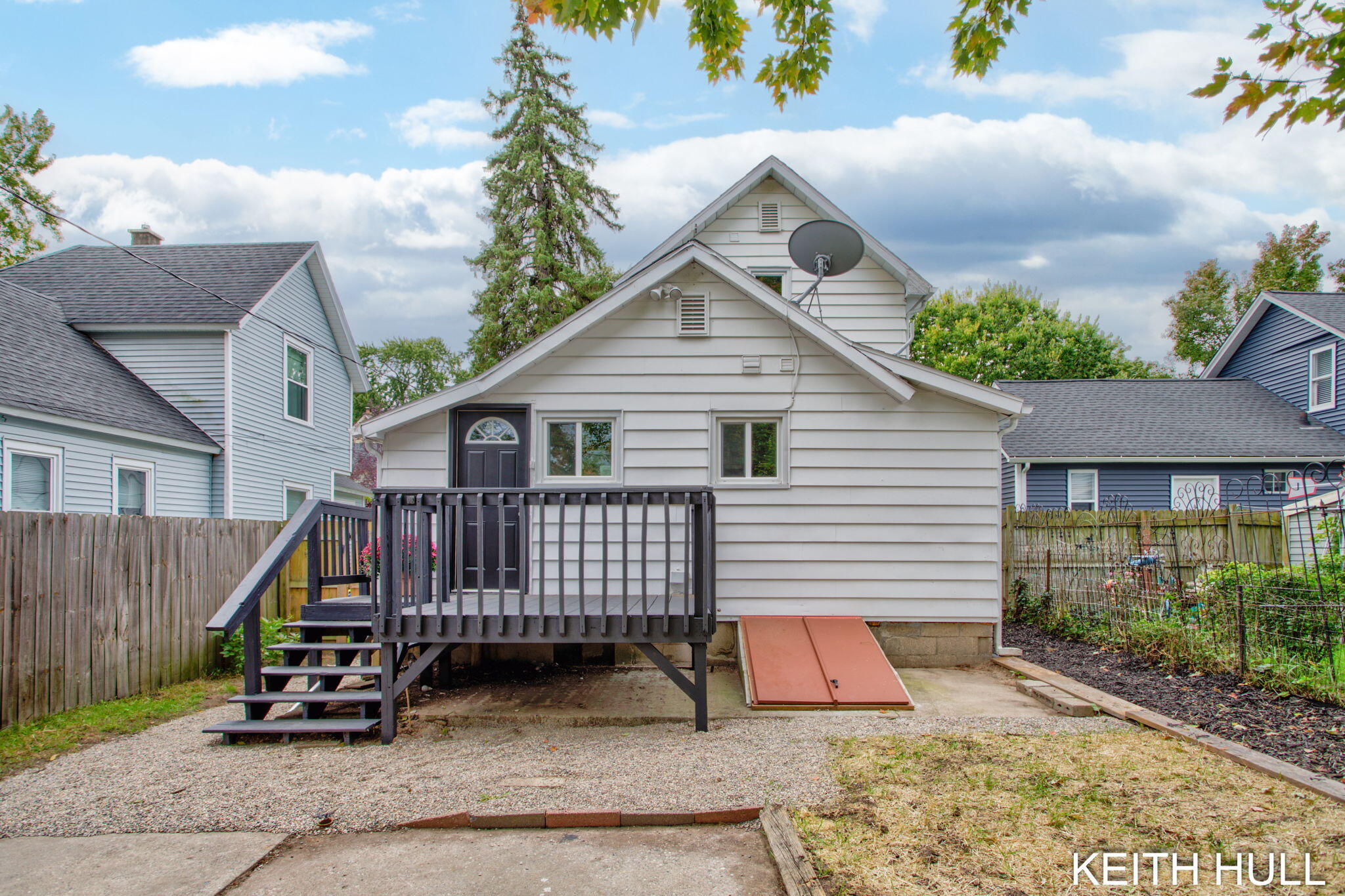 1109 Baldwin Street SE Grand Rapids MI 49506