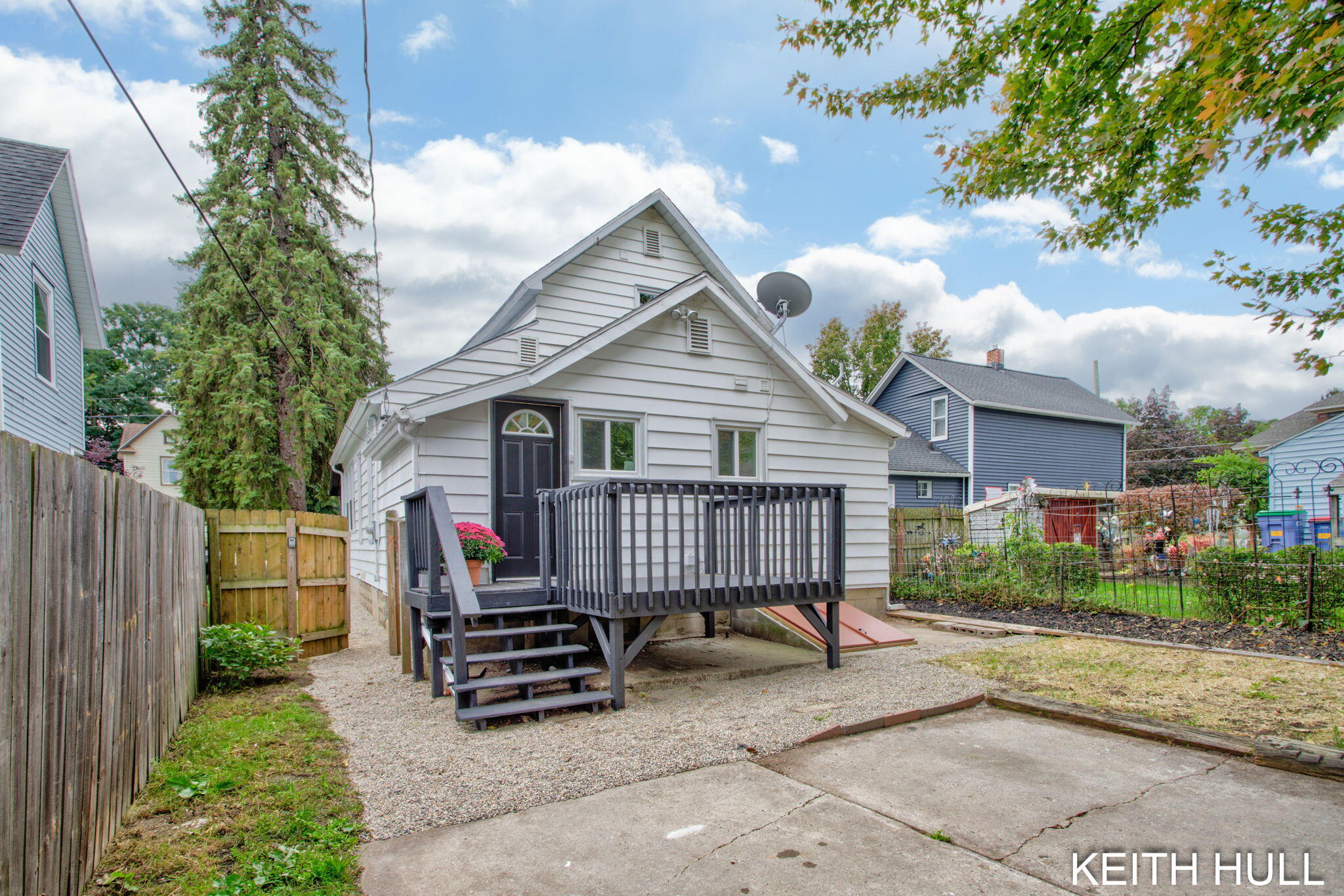 1109 Baldwin Street SE Grand Rapids MI 49506