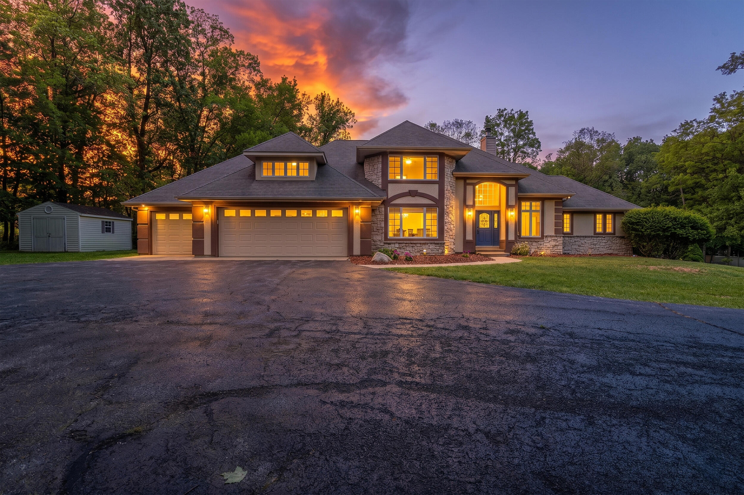 1722 W Kilgore Road Kalamazoo MI 49008