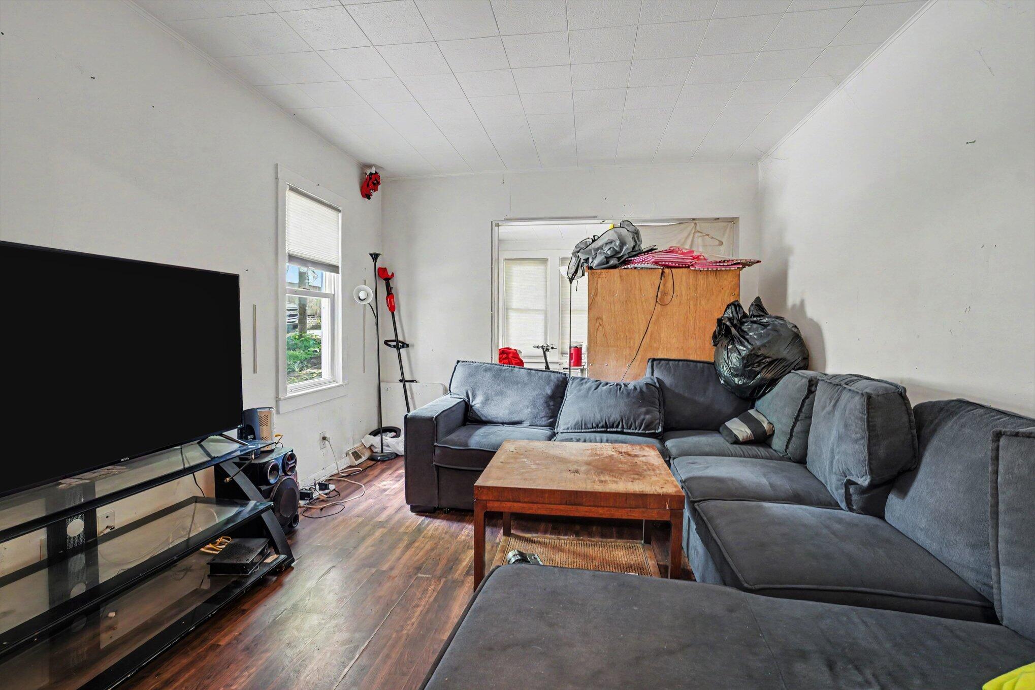 749 Hutchinson Street Kalamazoo MI 49008