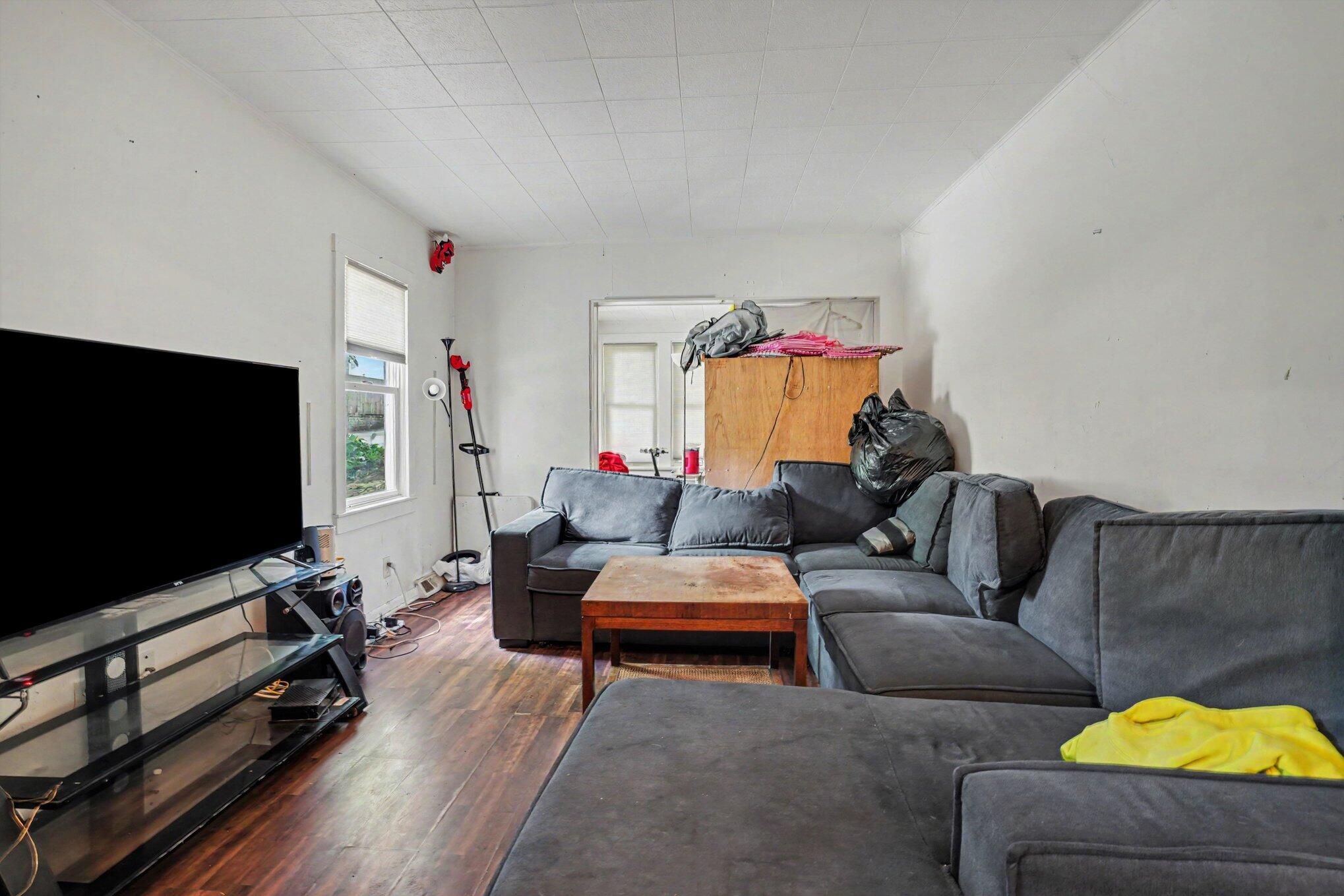 749 Hutchinson Street Kalamazoo MI 49008