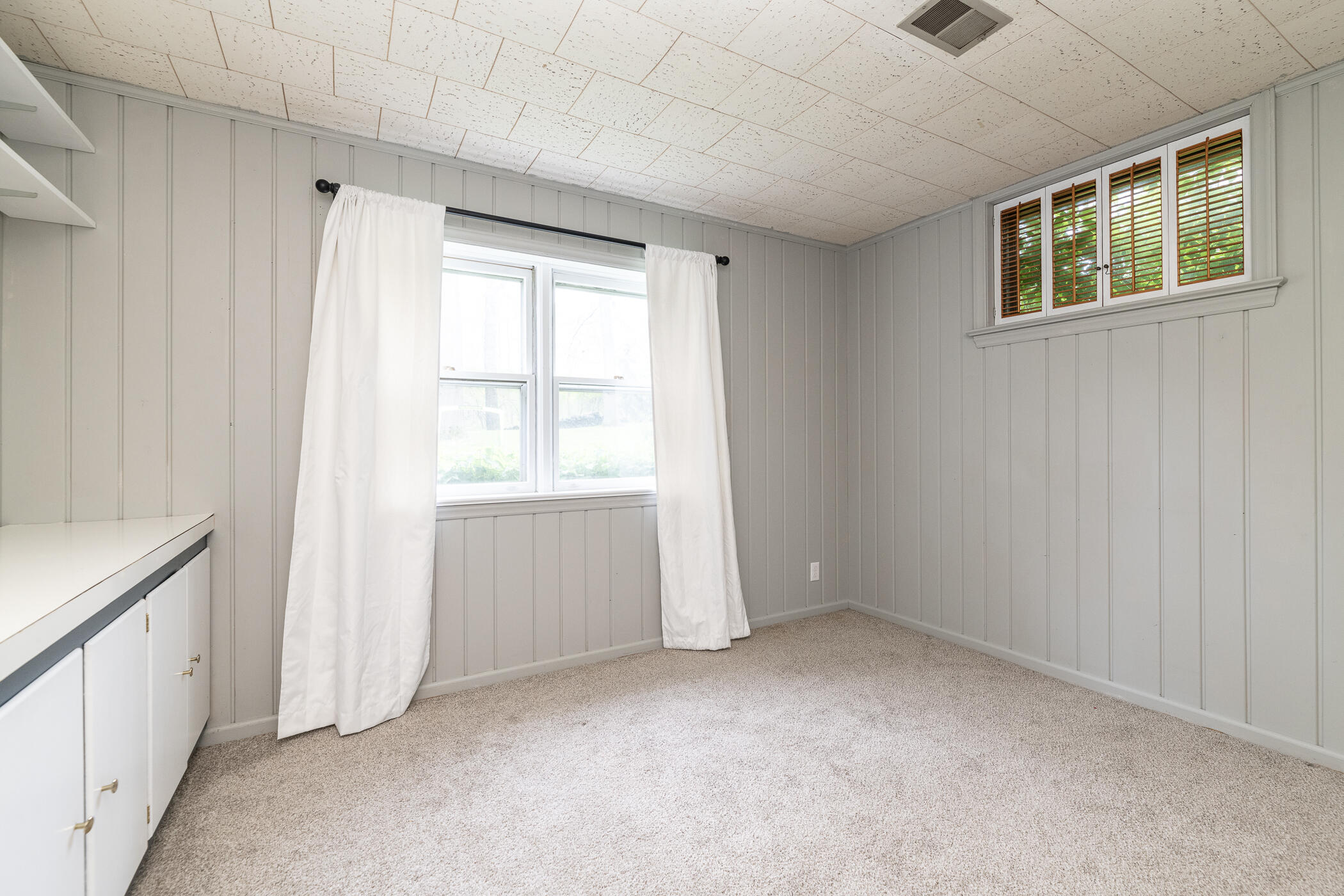 1738 Greenbriar Drive Portage MI 49024