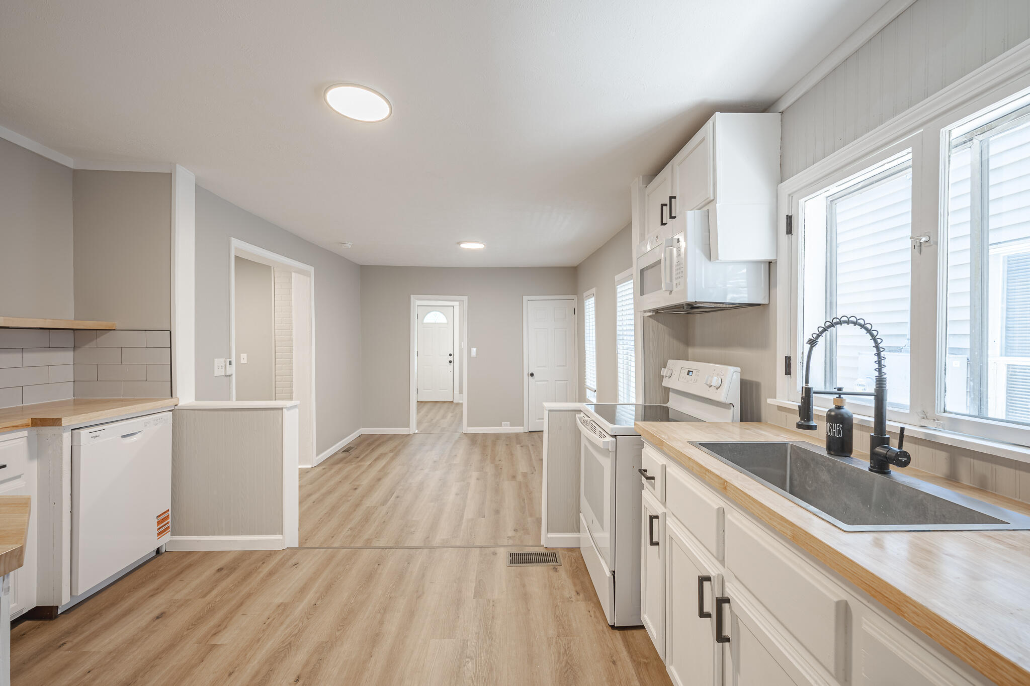 23 Palmer Street NE Grand Rapids MI 49505