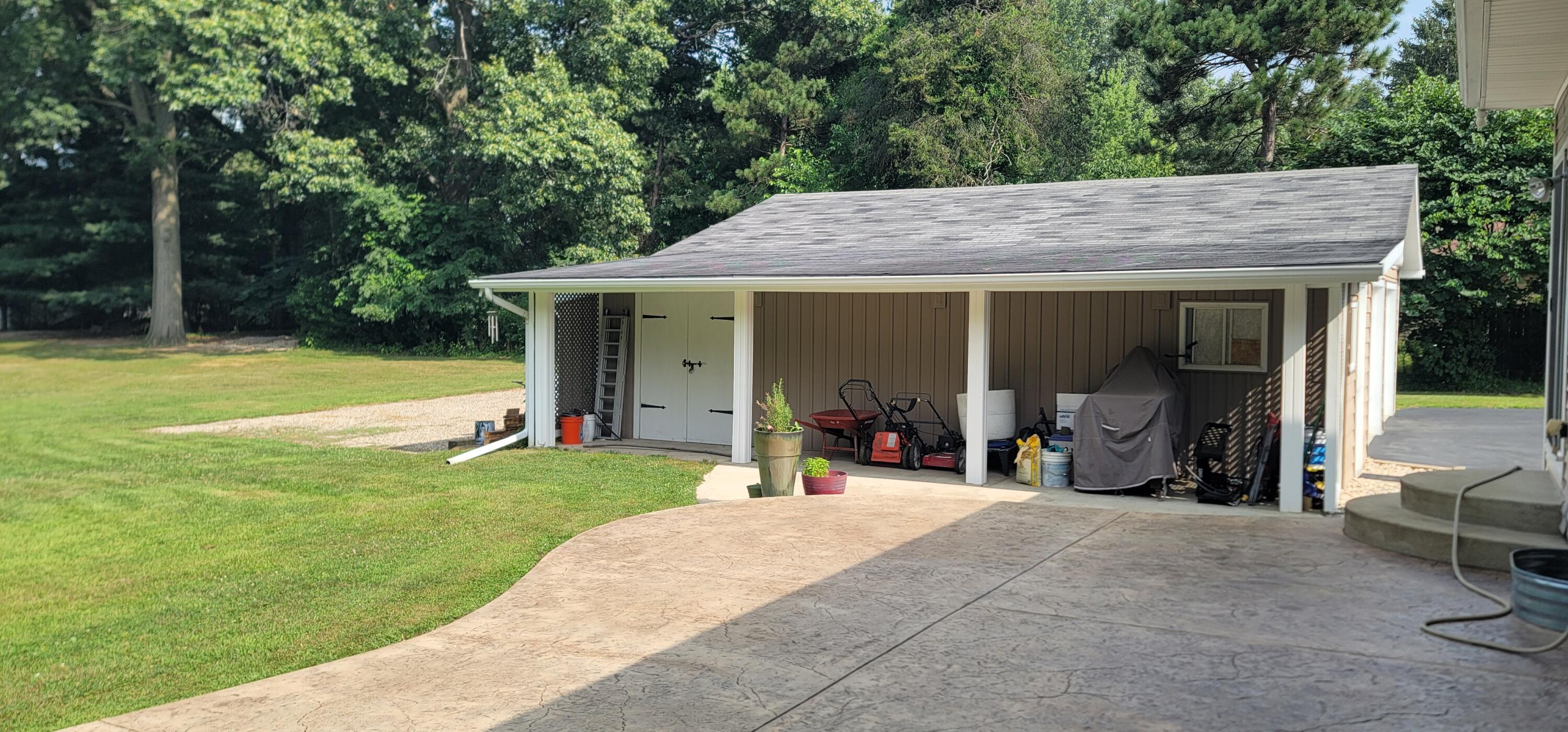 8328 Lovers Lane Portage MI 49002