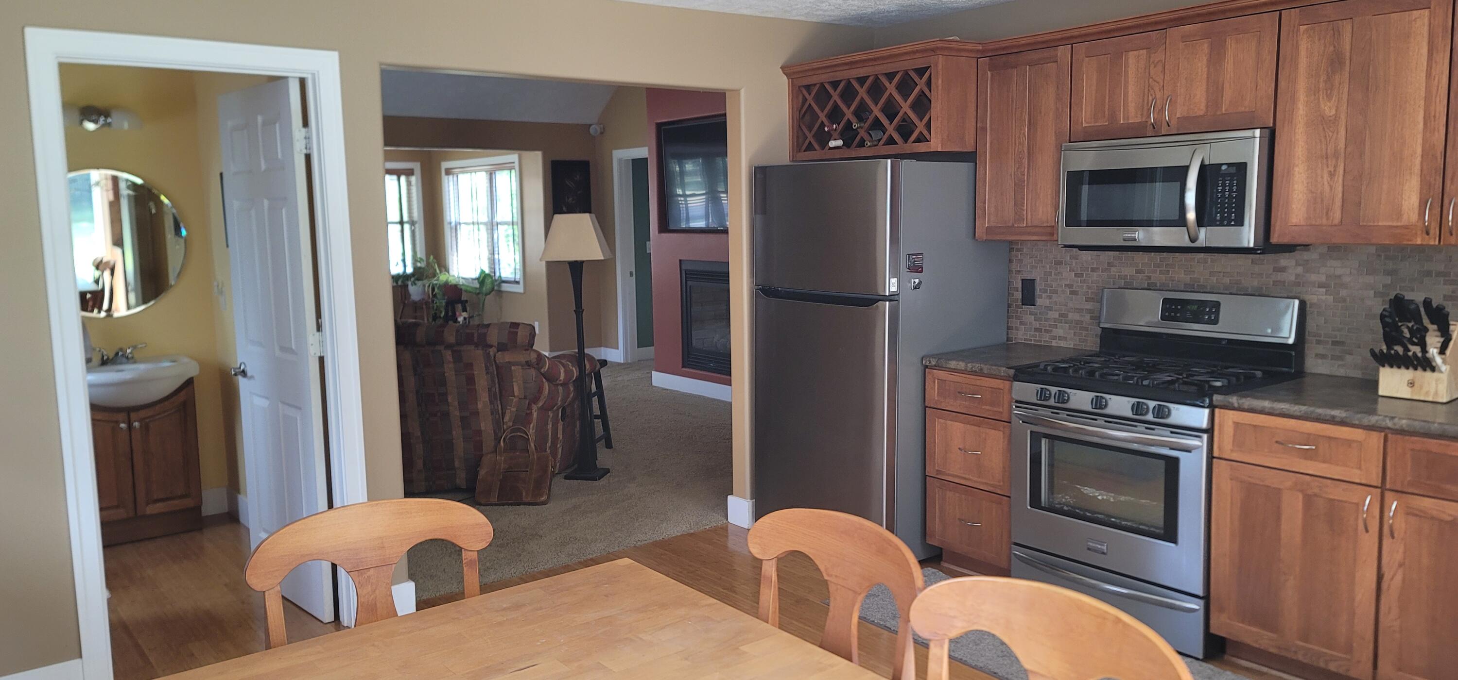 8328 Lovers Lane Portage MI 49002