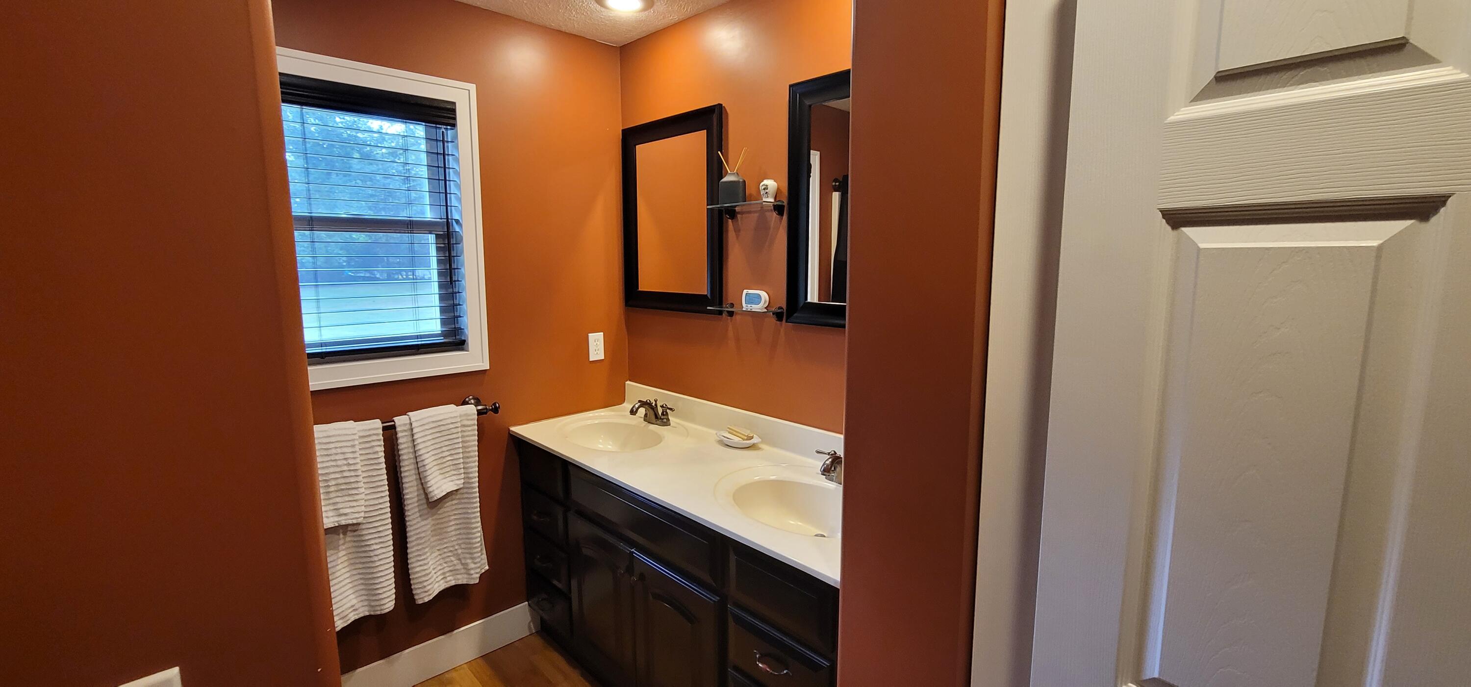 8328 Lovers Lane Portage MI 49002