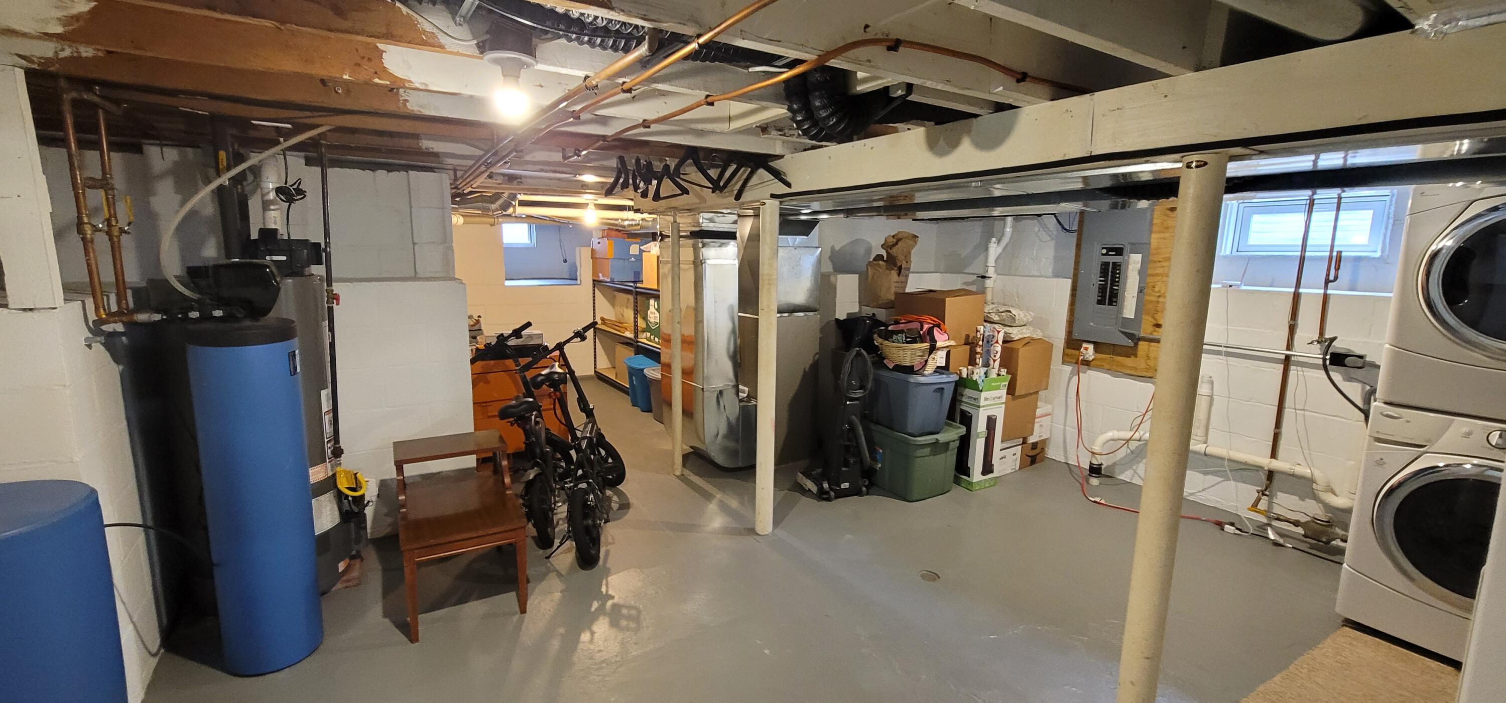 8328 Lovers Lane Portage MI 49002