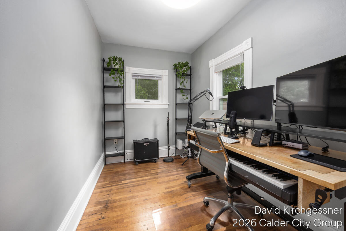 1224 Benjamin Avenue SE Grand Rapids MI 49506