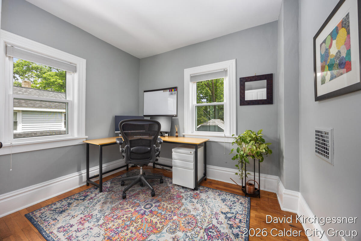 1224 Benjamin Avenue SE Grand Rapids MI 49506