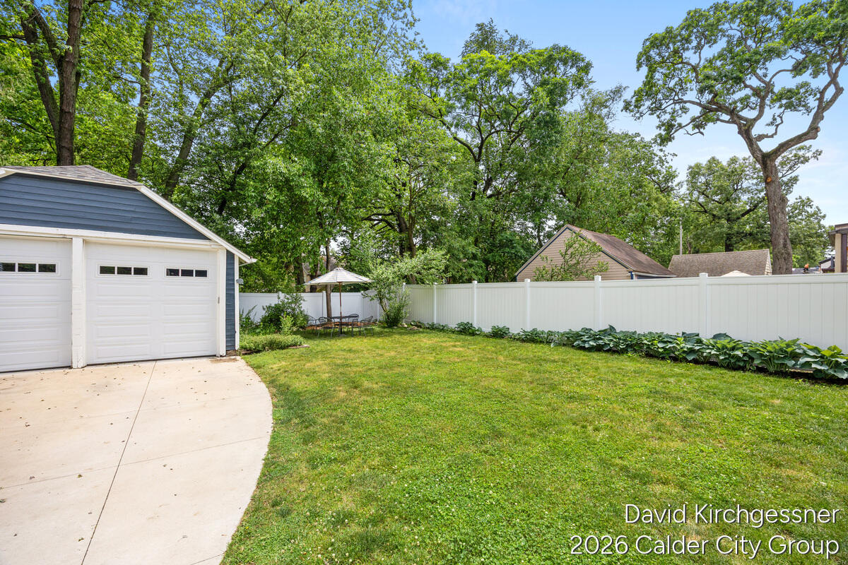 1224 Benjamin Avenue SE Grand Rapids MI 49506