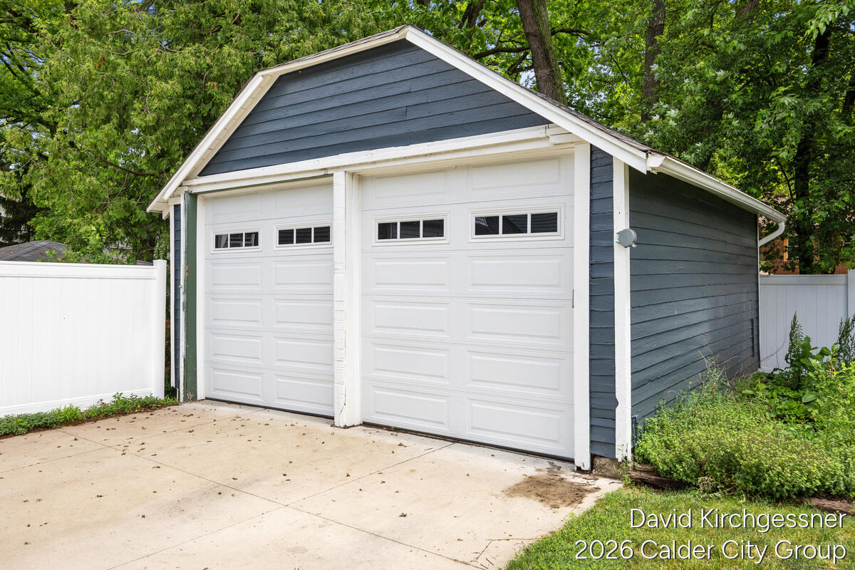 1224 Benjamin Avenue SE Grand Rapids MI 49506