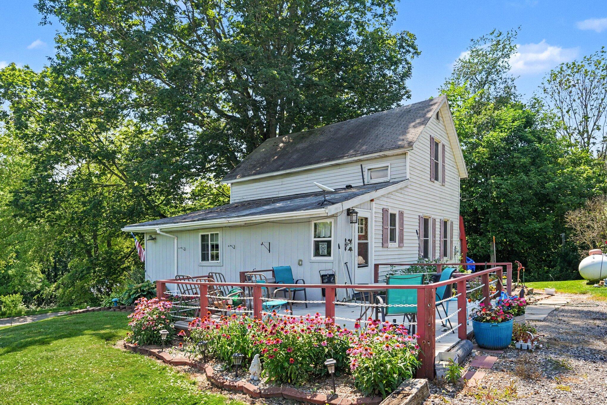 829 E Wagner Road Buchanan MI 49107