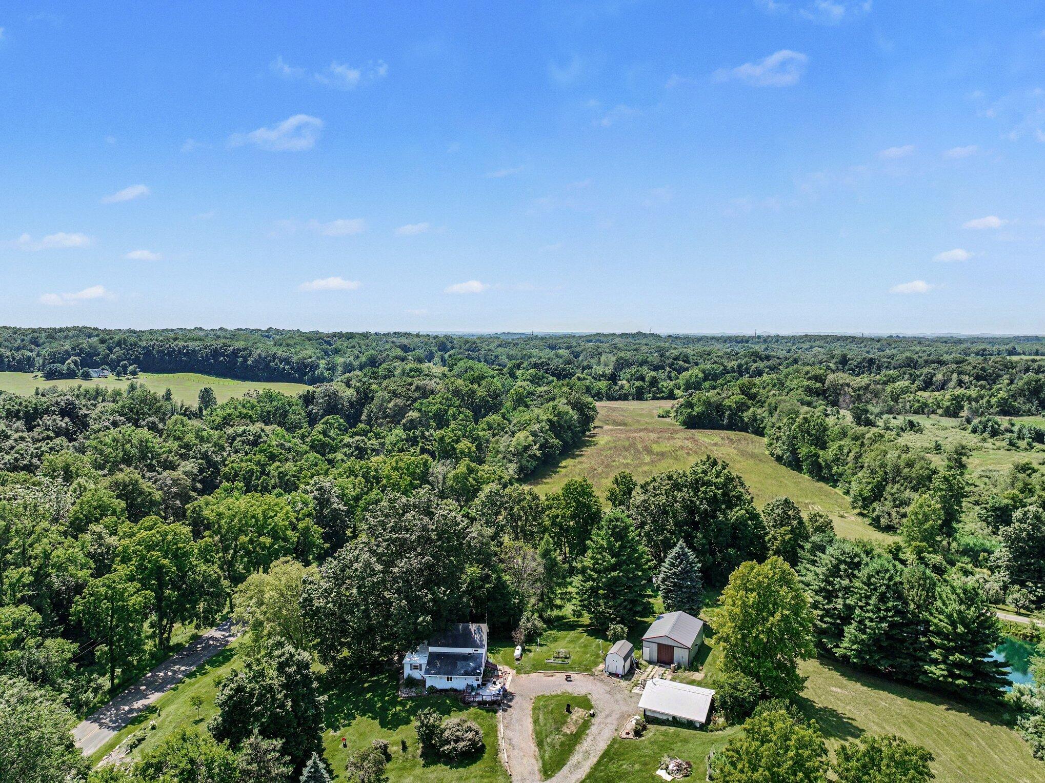 829 E Wagner Road Buchanan MI 49107