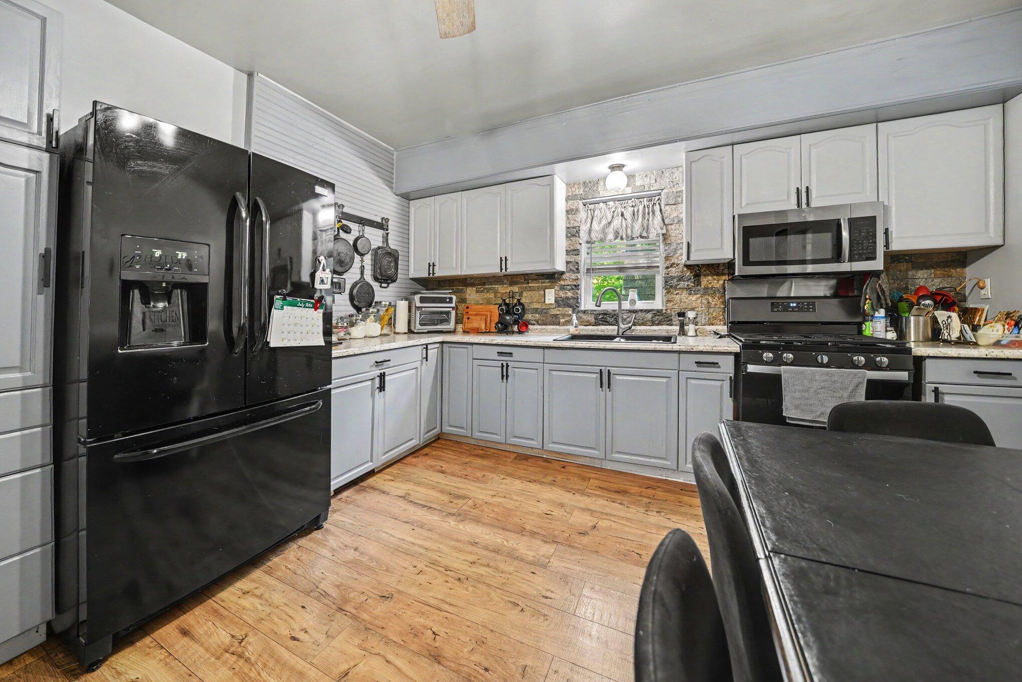 829 E Wagner Road Buchanan MI 49107