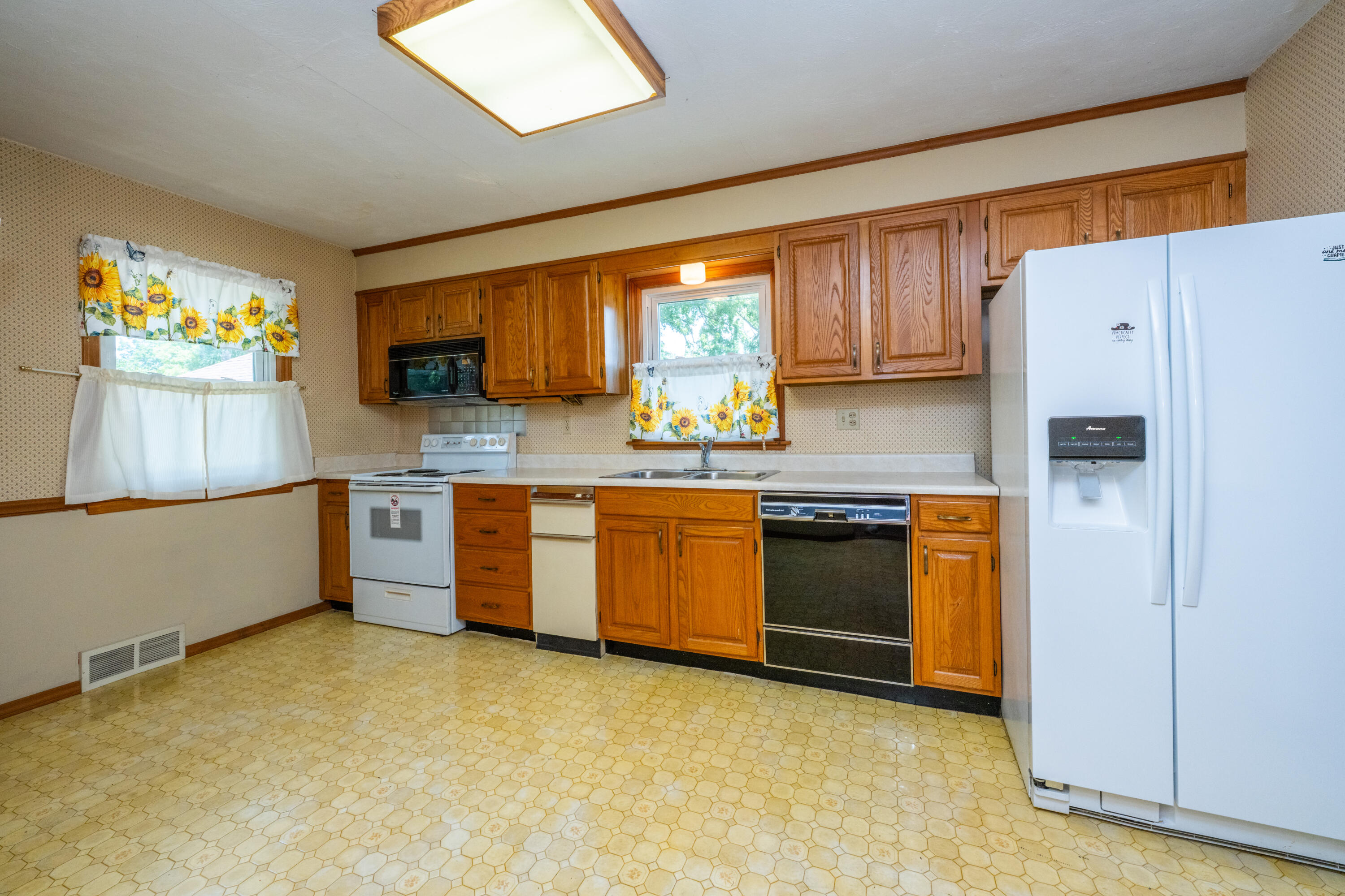 545 Western Avenue Benton Harbor MI 49022