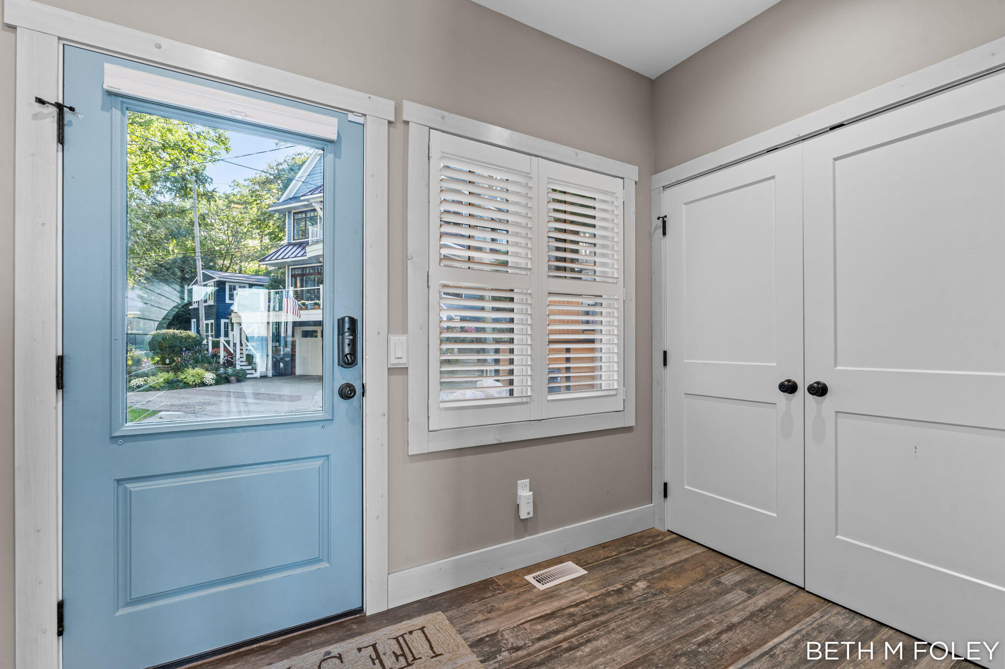 122 Michigan Avenue Holland MI 49424