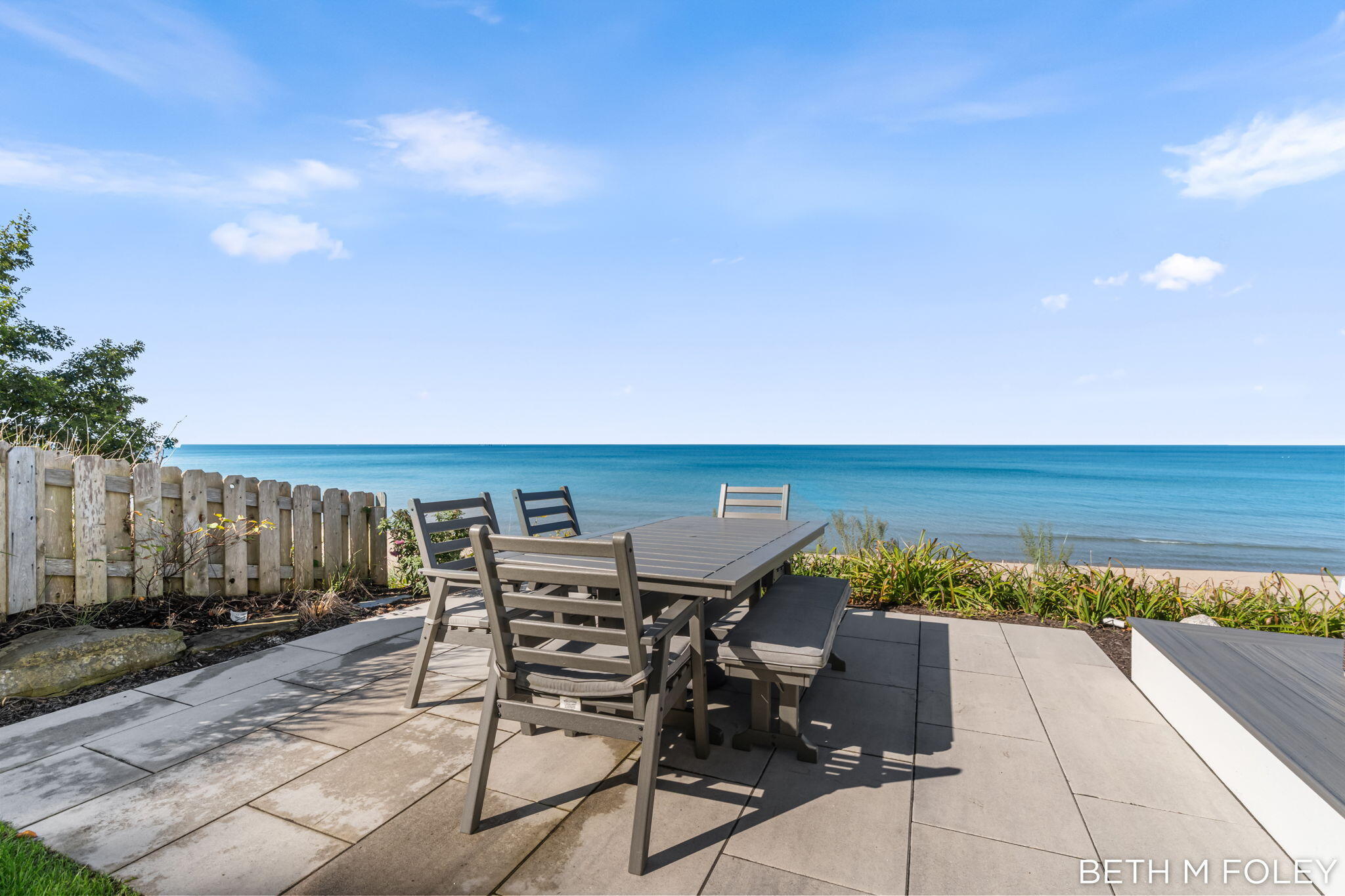 122 Michigan Avenue Holland MI 49424