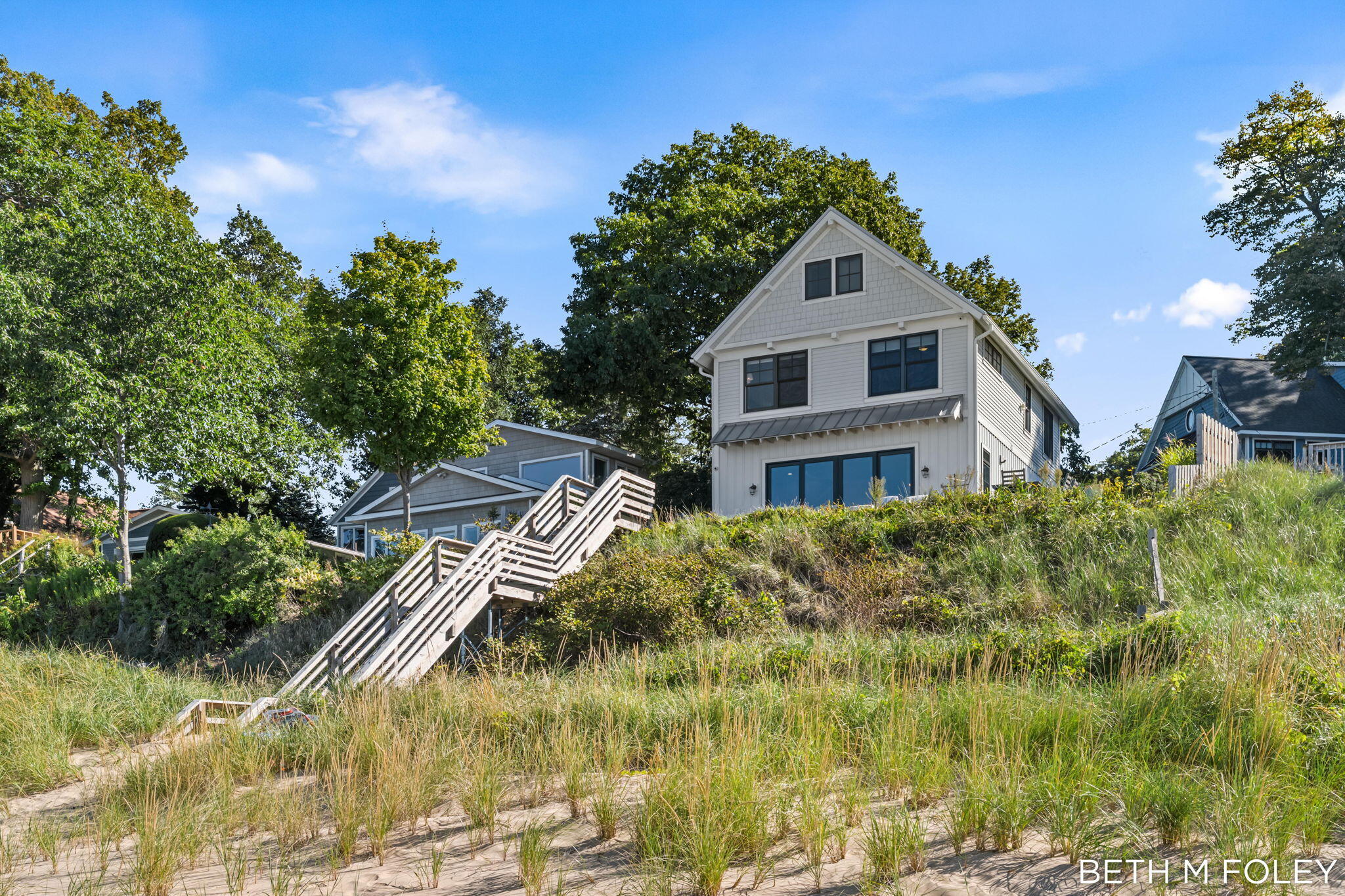 122 Michigan Avenue Holland MI 49424