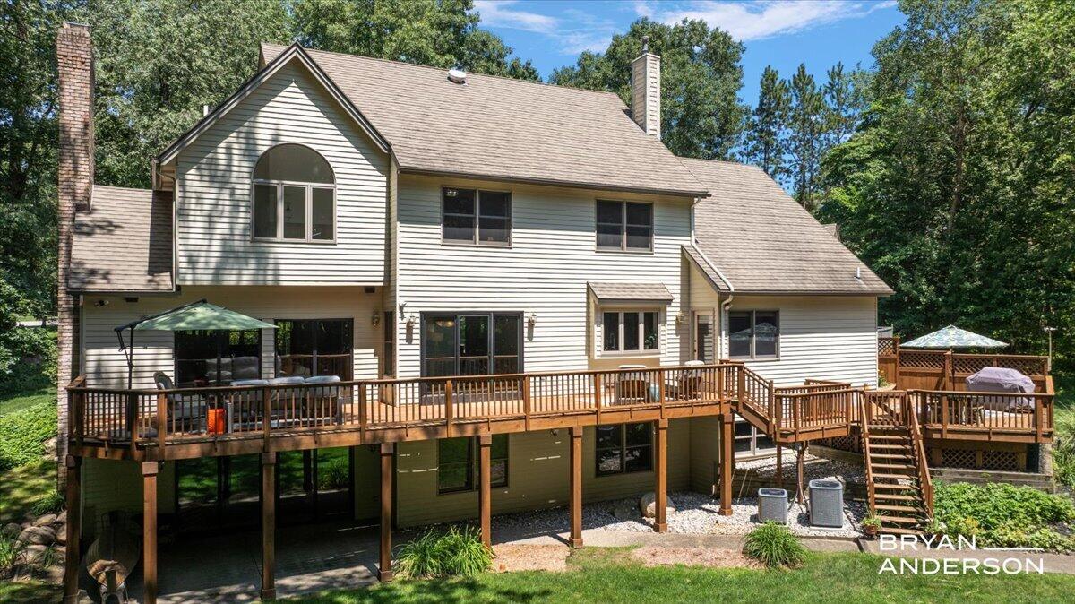 3324 Whitburn Court SE Ada MI 49301