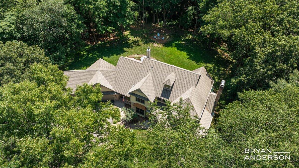 3324 Whitburn Court SE Ada MI 49301