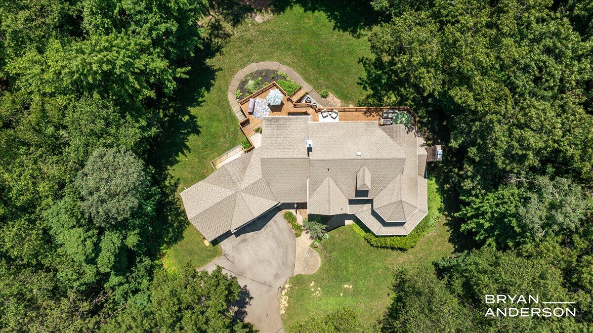 3324 Whitburn Court SE Ada MI 49301